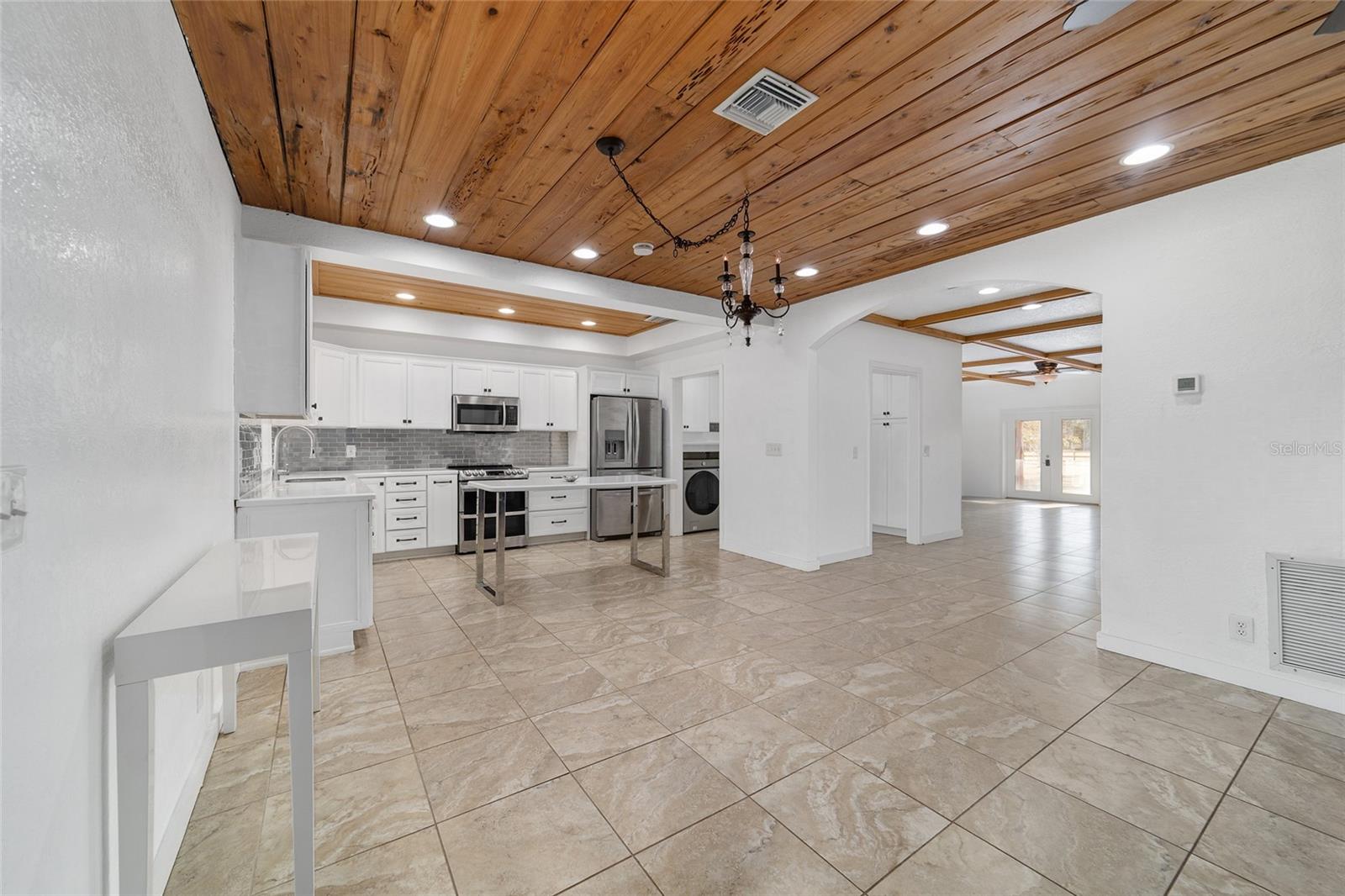 ROLLING MDWS - Residential