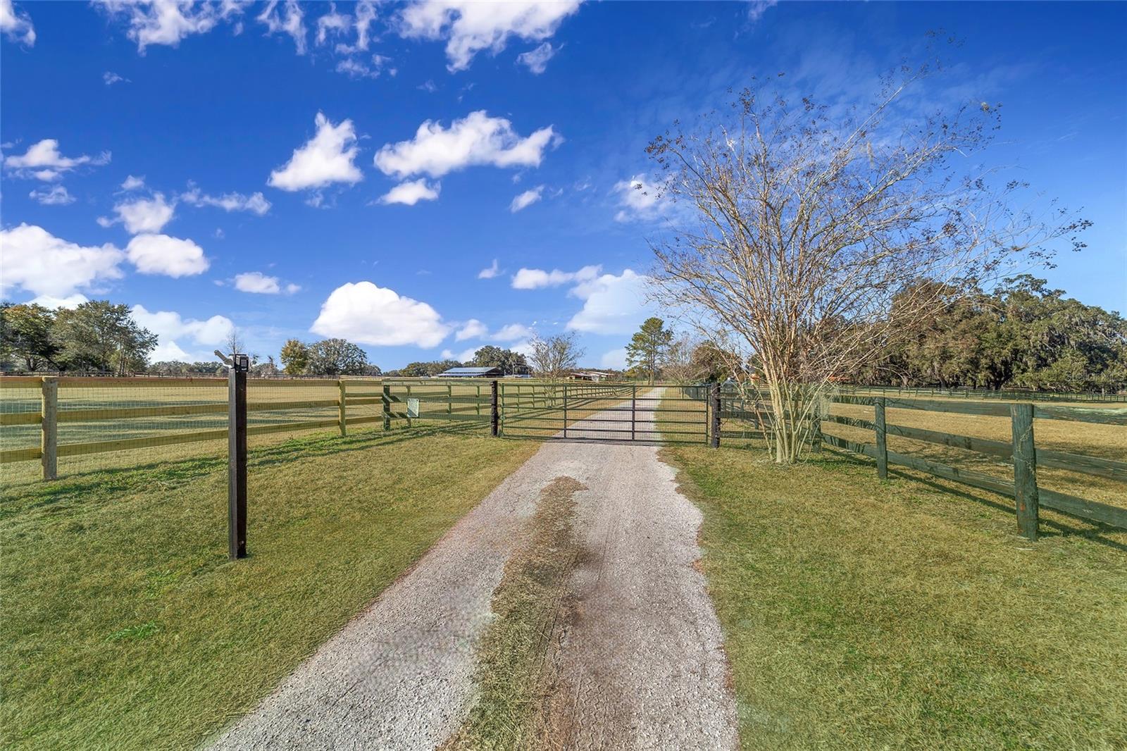 ROLLING MDWS - Residential