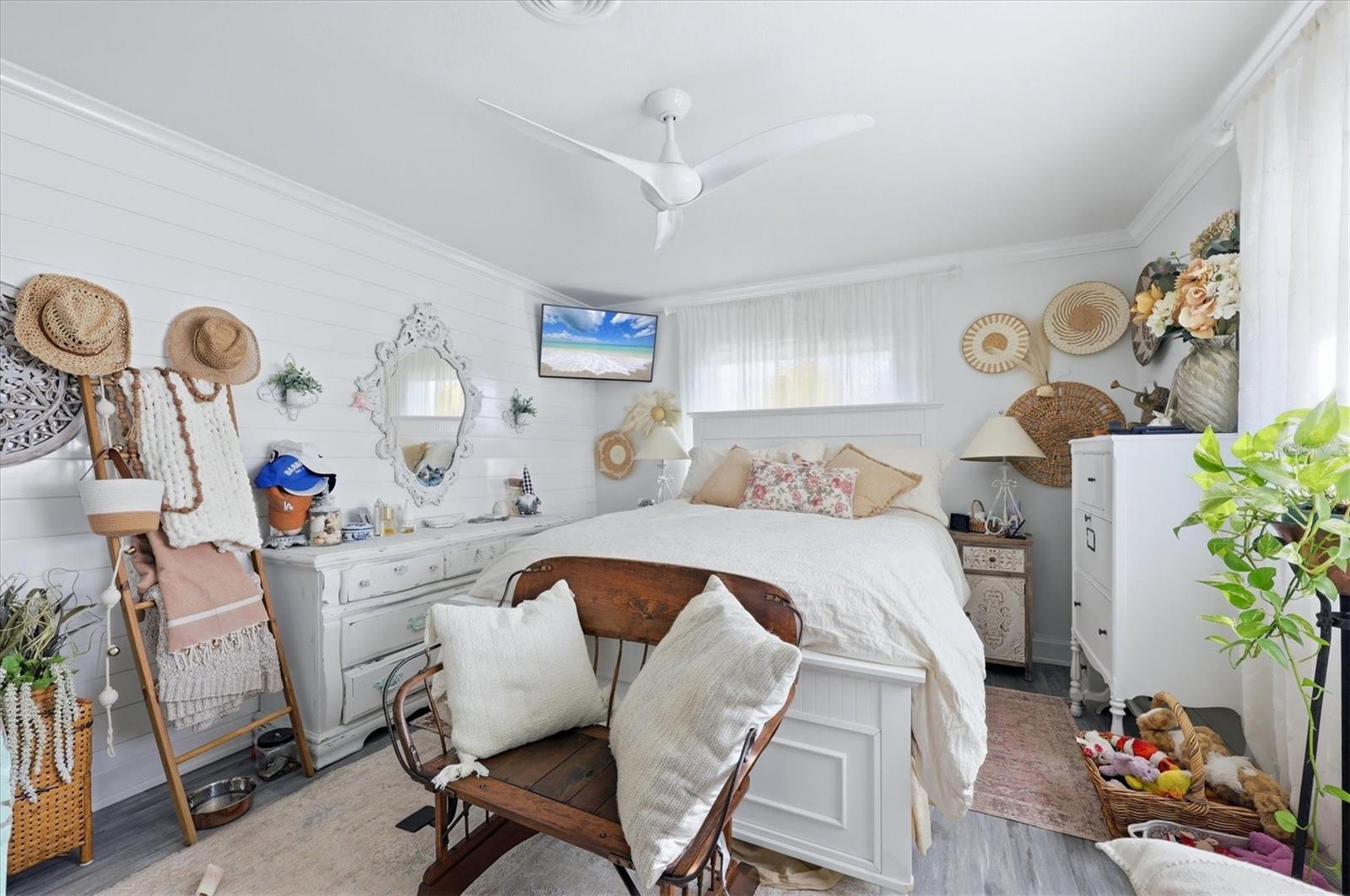 SOUTH VENICE - Residential