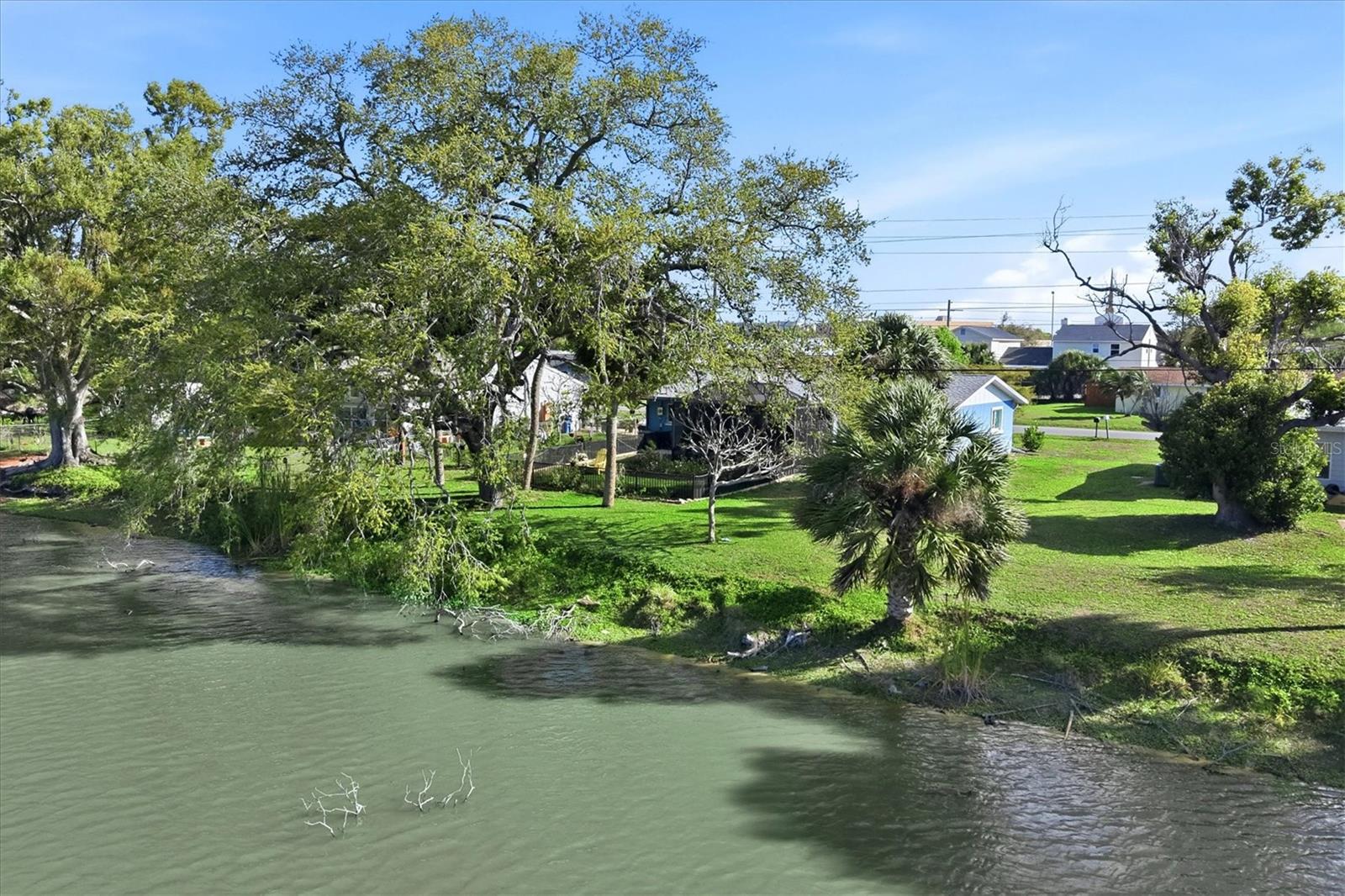 SOUTH VENICE - Residential