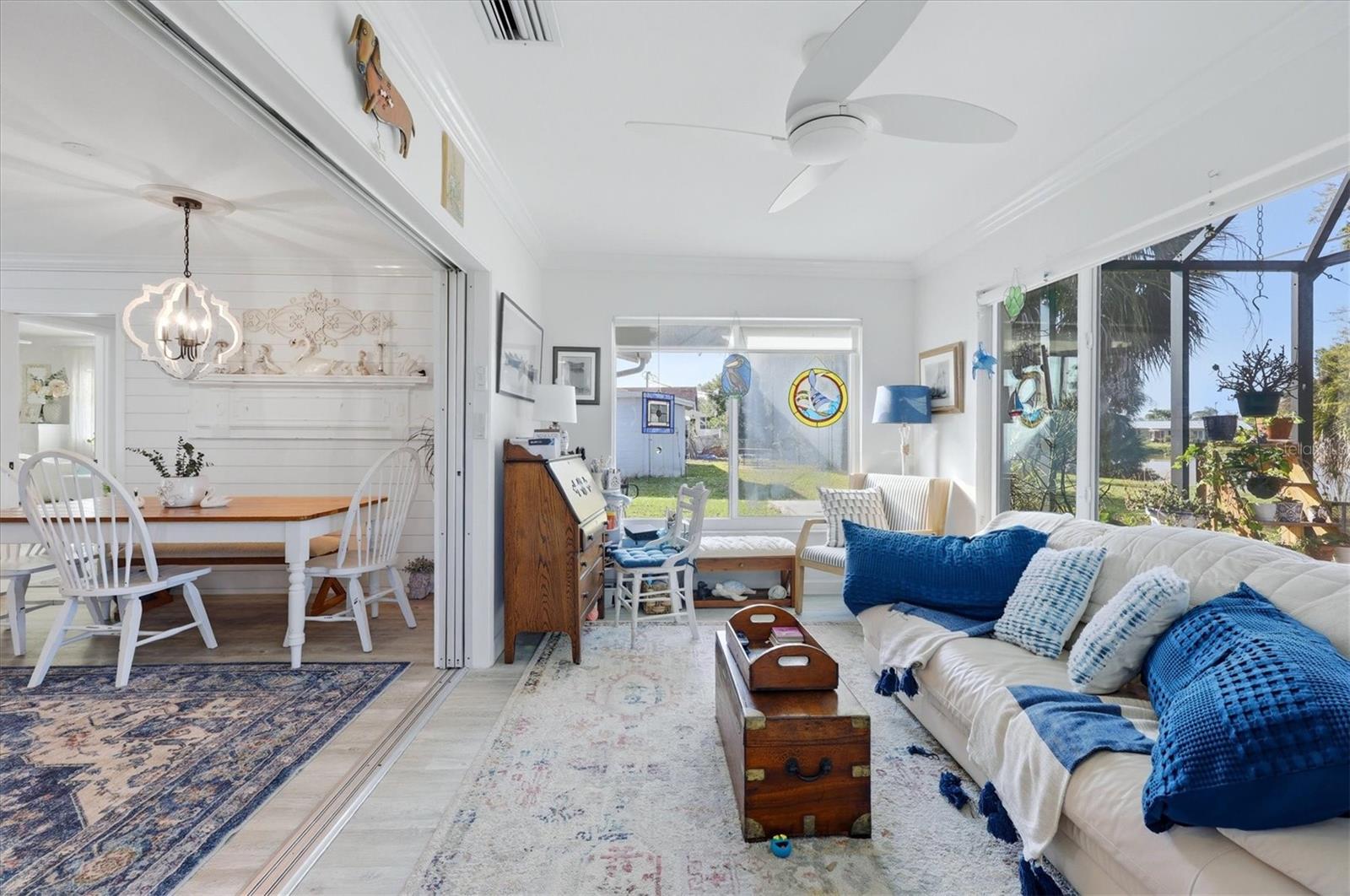 SOUTH VENICE - Residential