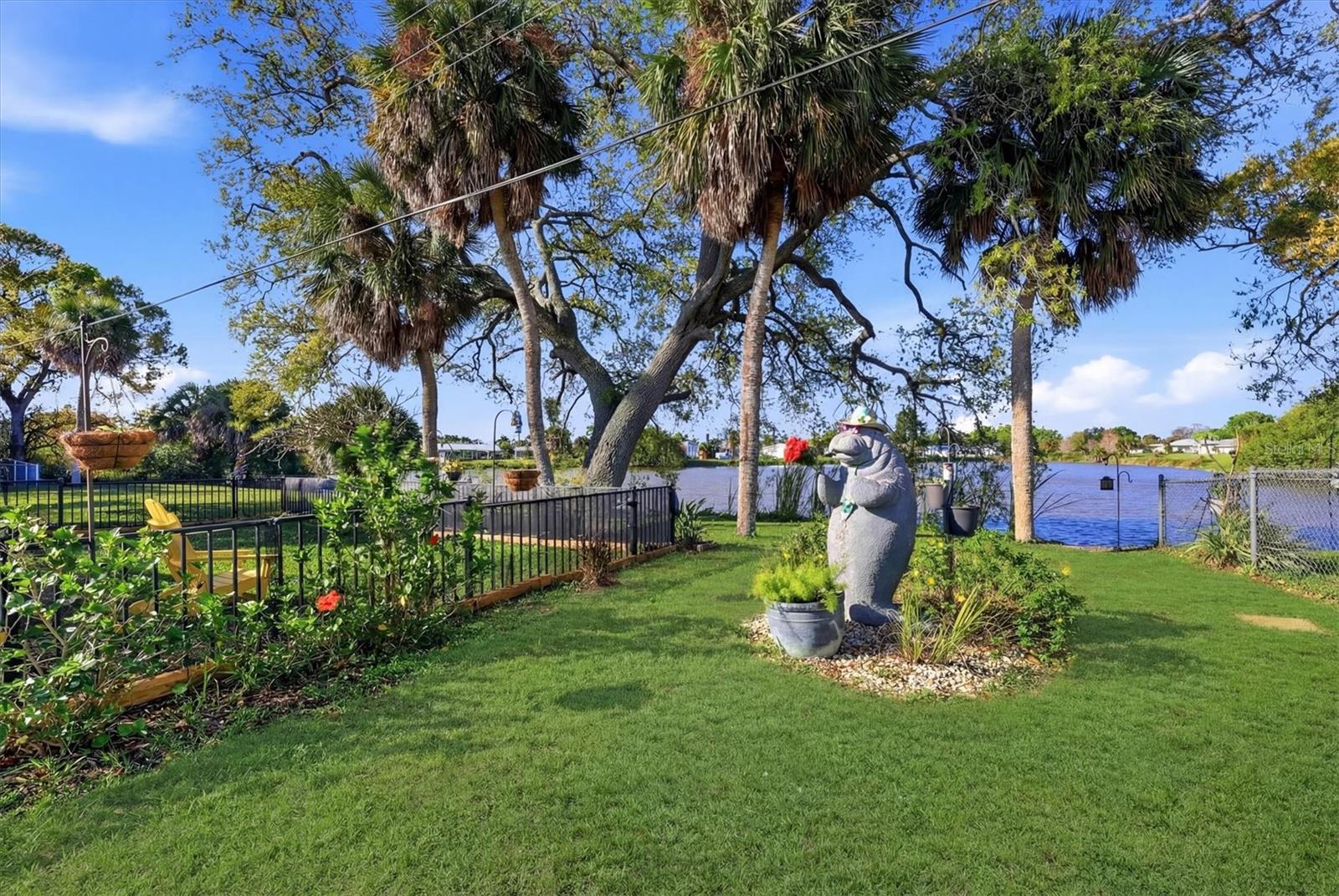 SOUTH VENICE - Residential