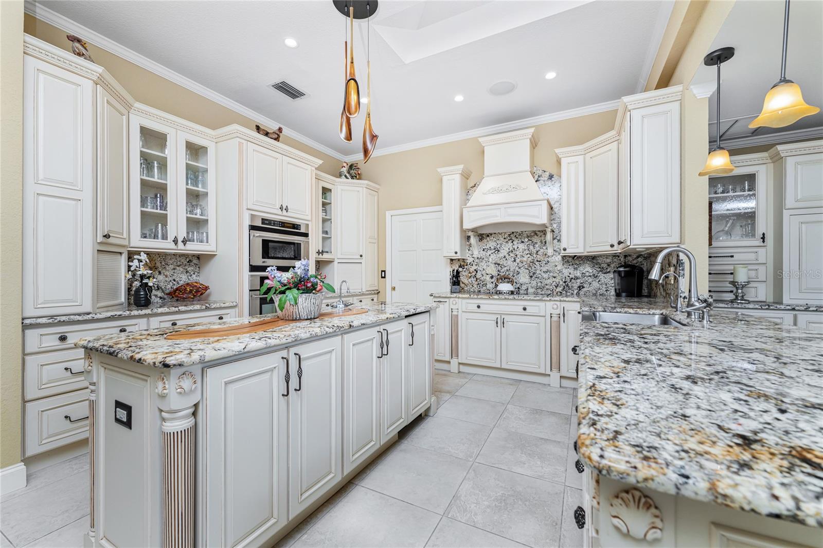 PUNTA GORDA ISLES SEC 10 - Residential