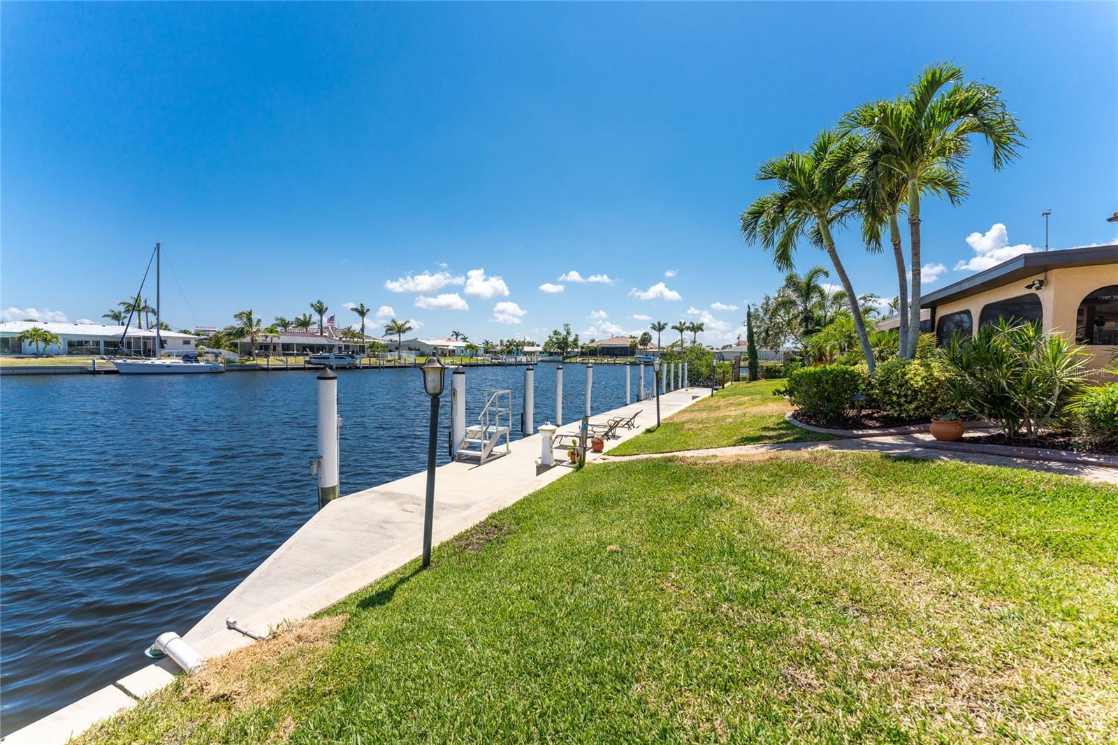 PUNTA GORDA ISLES SEC 10 - Residential