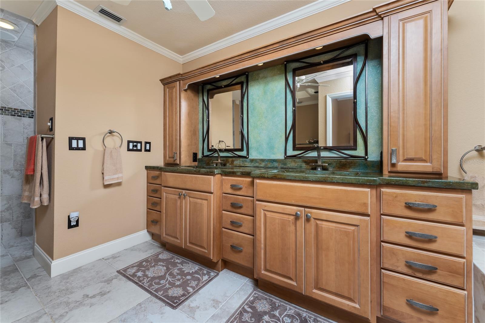 PUNTA GORDA ISLES SEC 10 - Residential