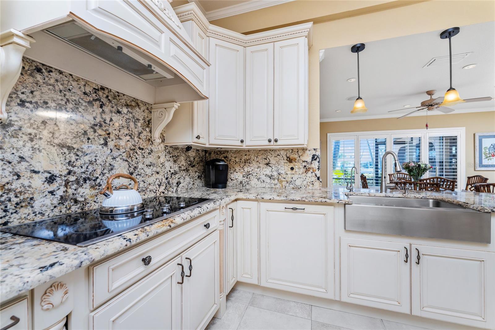 PUNTA GORDA ISLES SEC 10 - Residential