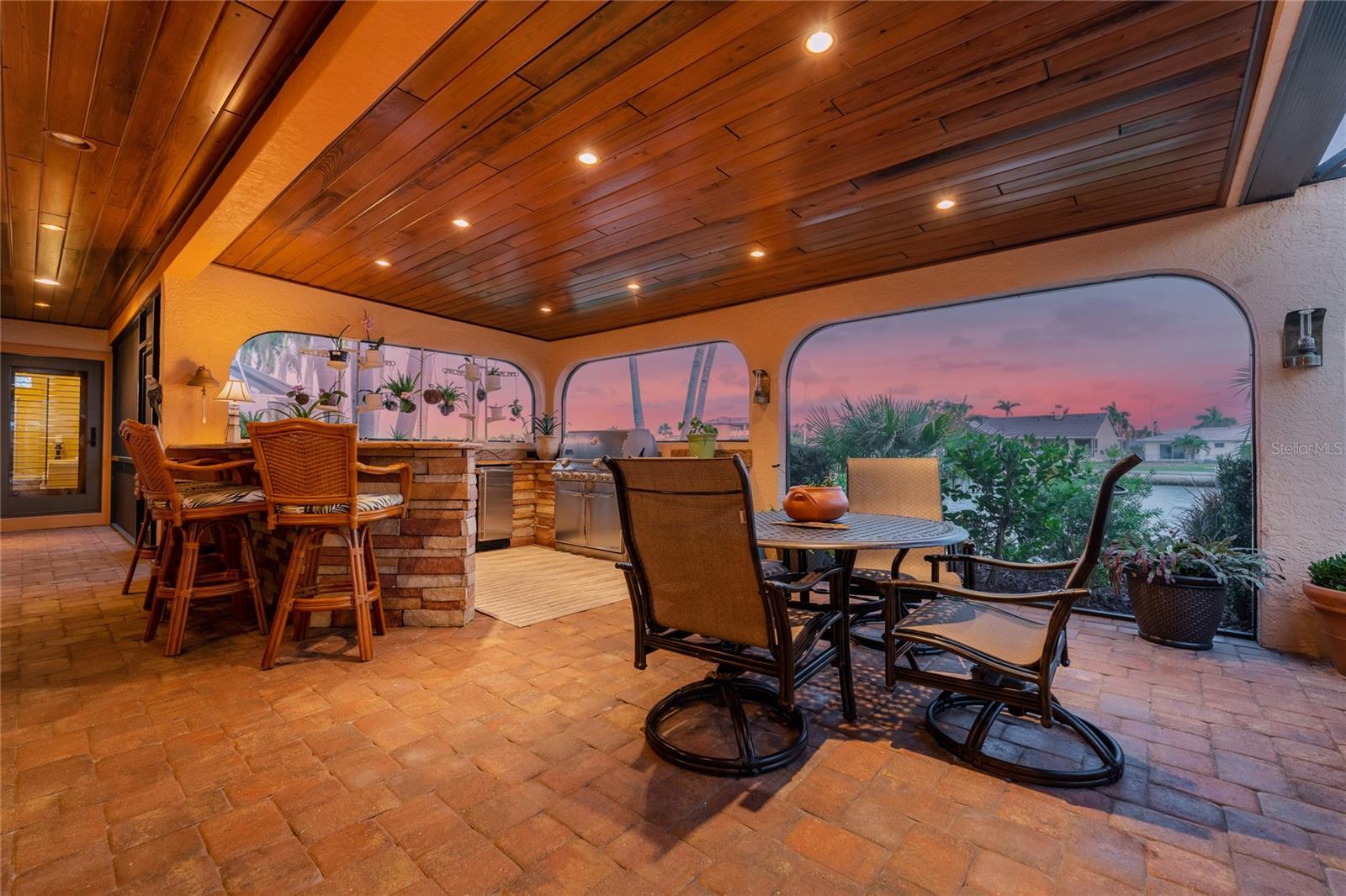 PUNTA GORDA ISLES SEC 10 - Residential