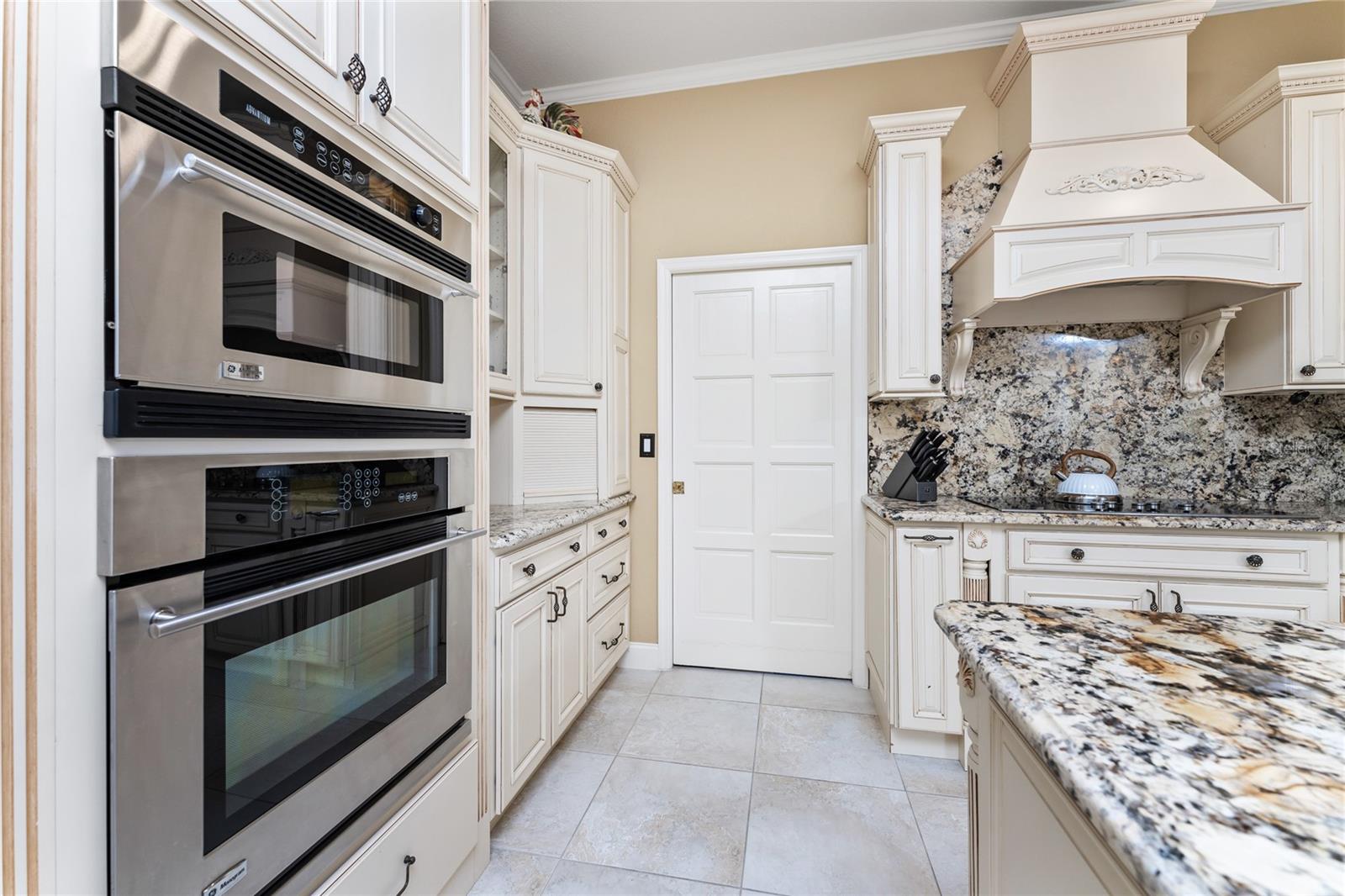 PUNTA GORDA ISLES SEC 10 - Residential