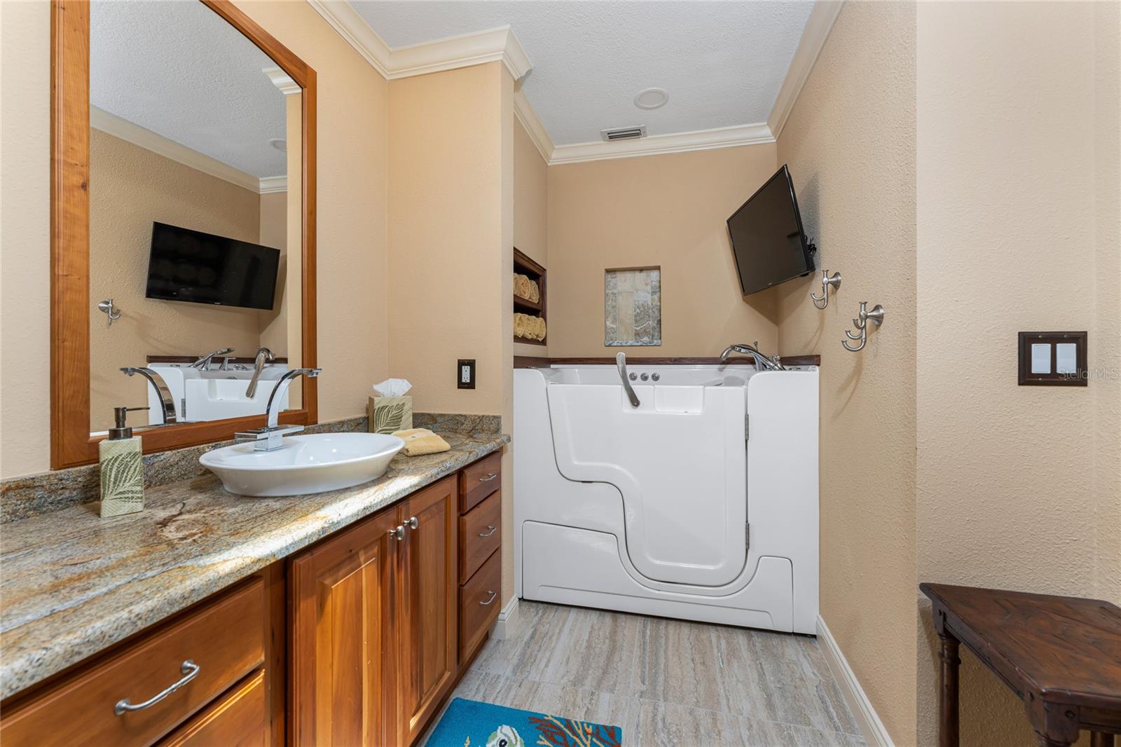 PUNTA GORDA ISLES SEC 10 - Residential