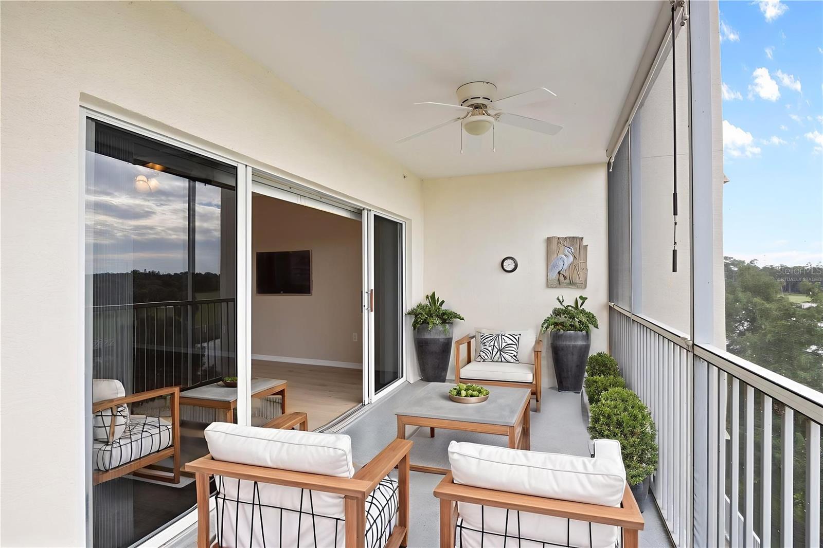 COUNTRY CLUB CONDO AT EAST BAY - Residential