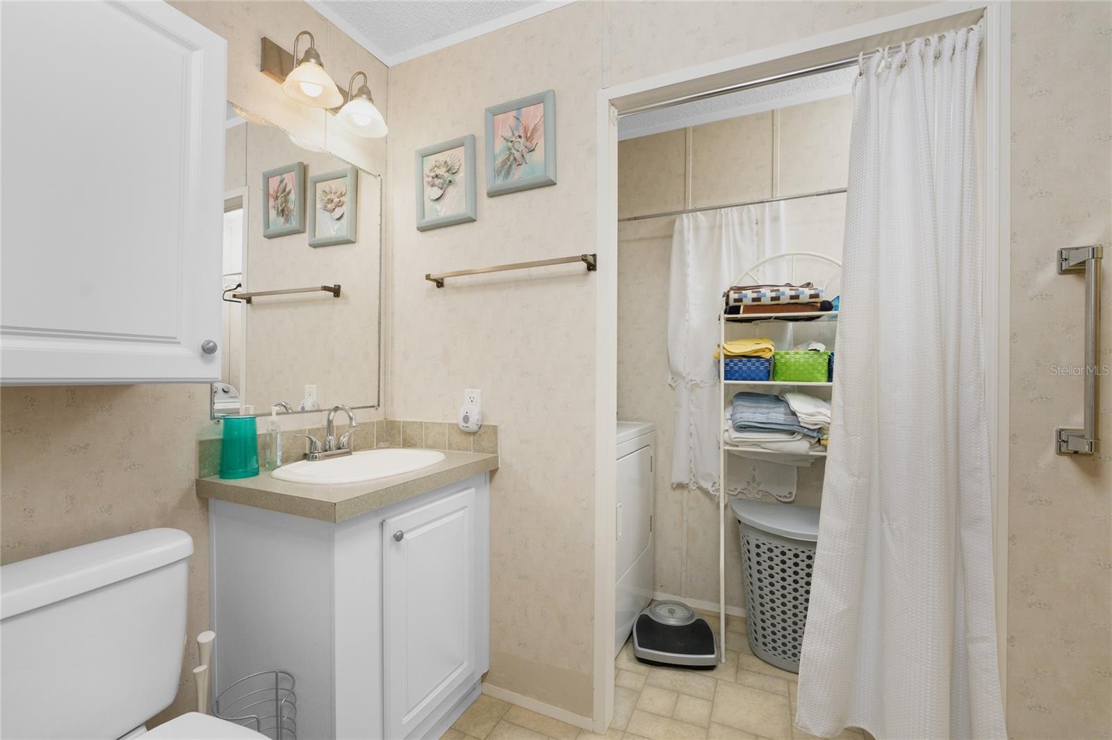 RIVER FOREST MHP - Residential