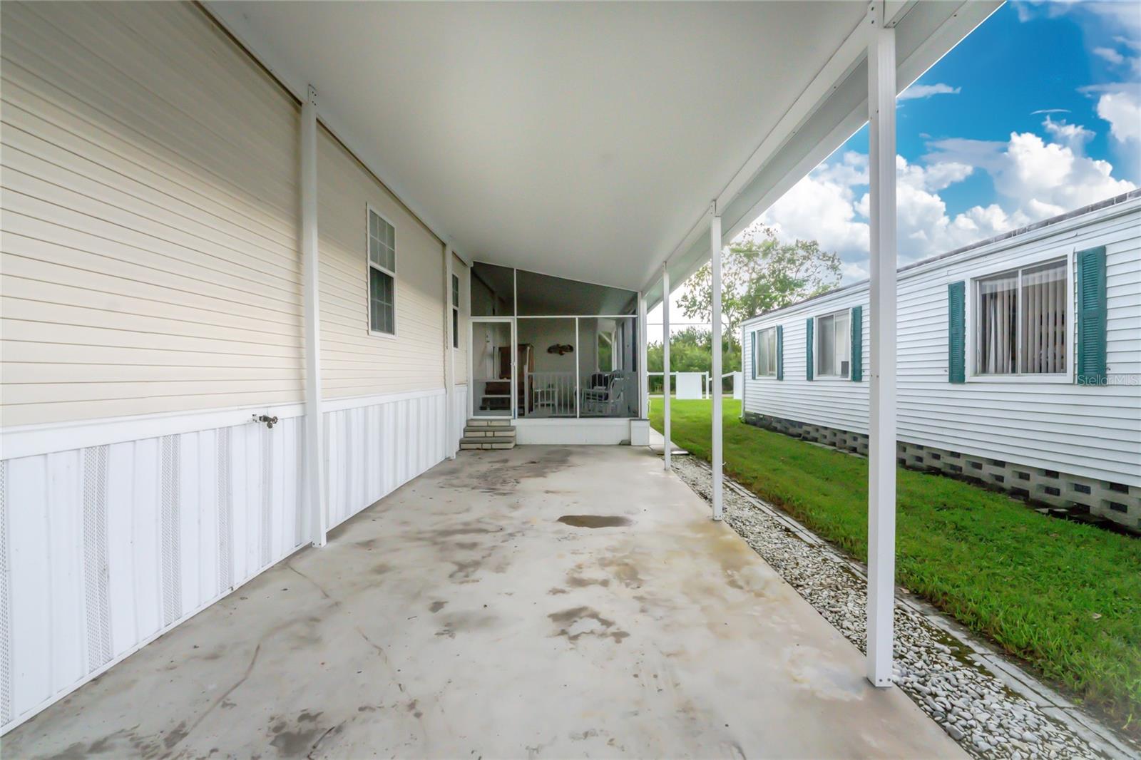 RIVER FOREST MHP - Residential