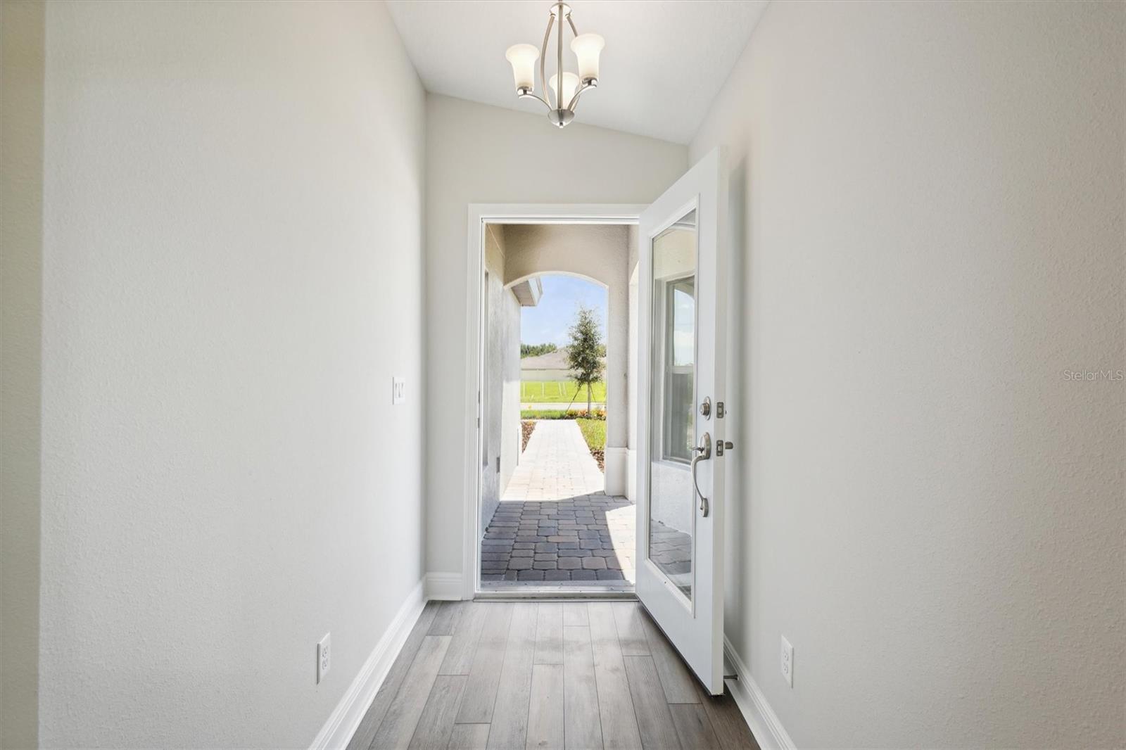 12378 OAK HILL WAY