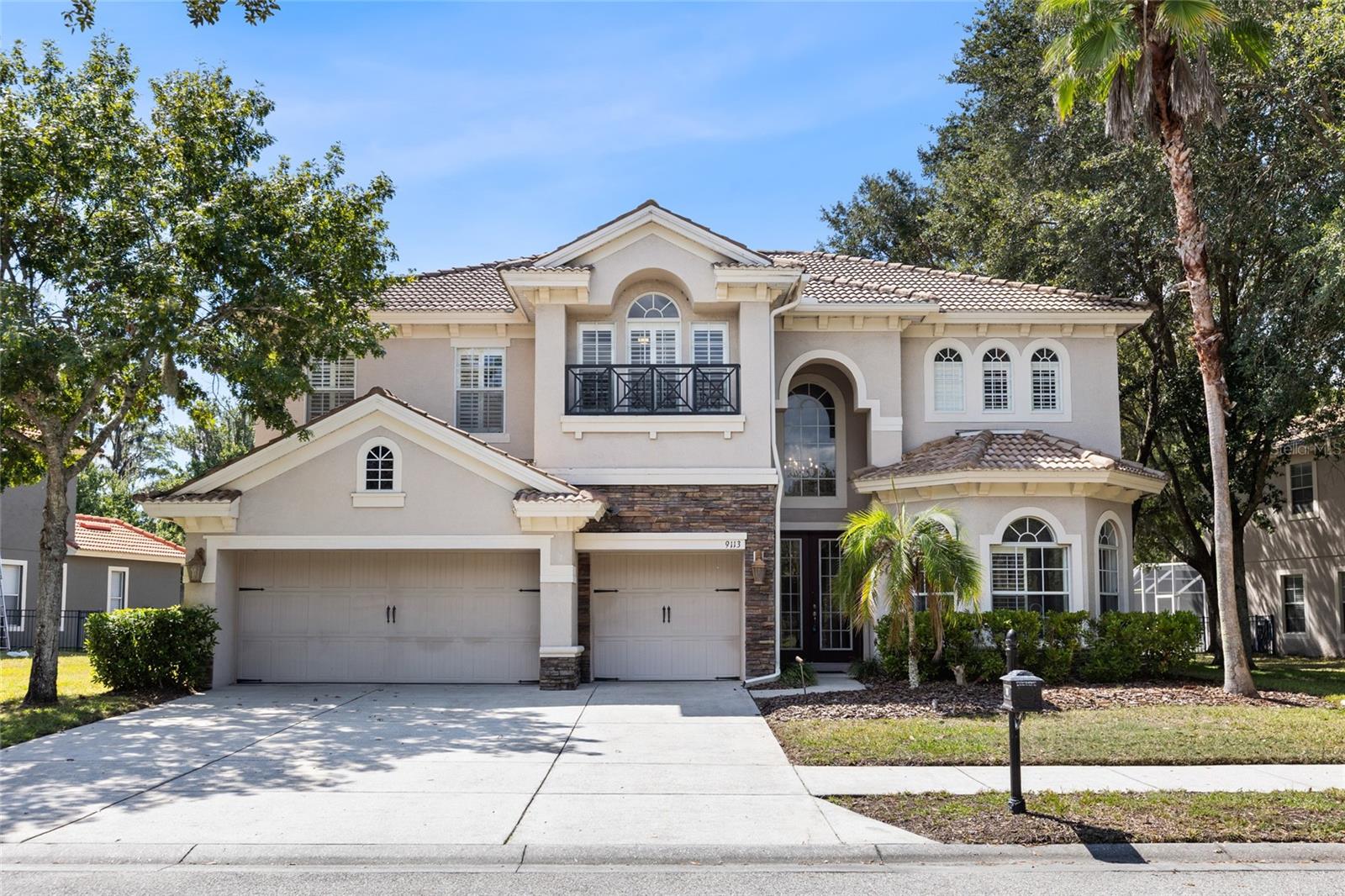 9113 CREEDMOOR LANE