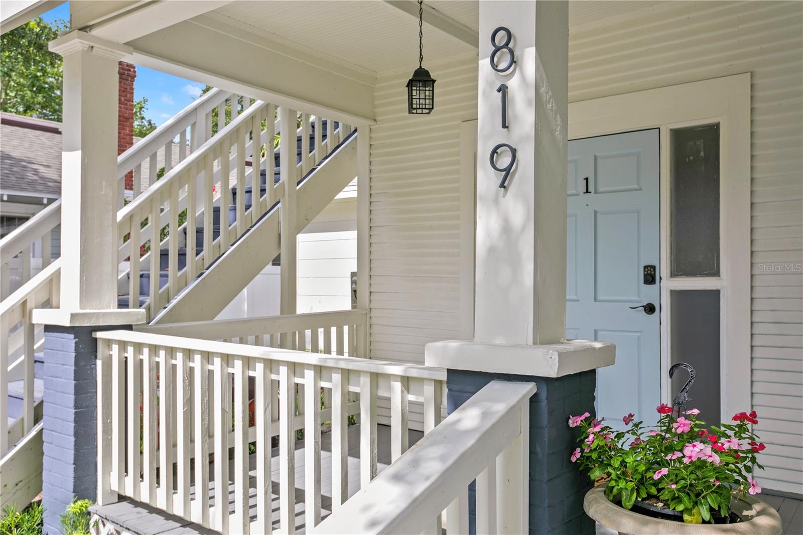 POMEROYS ADD J B - Residential Lease