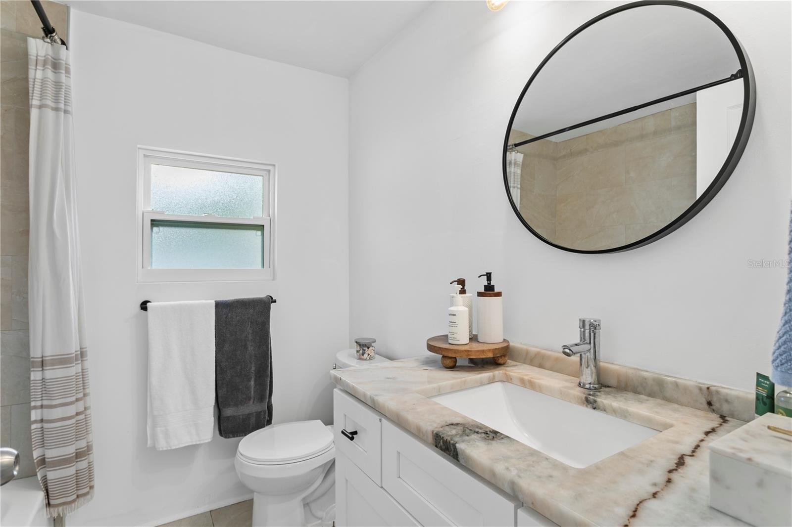 POMEROYS ADD J B - Residential Lease