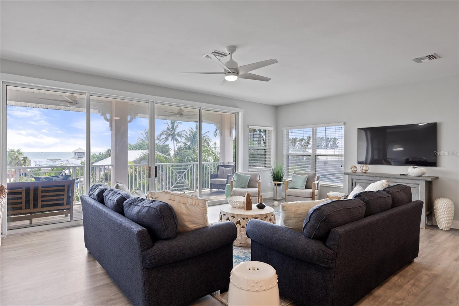 ANNA MARIA BEACH - Residential