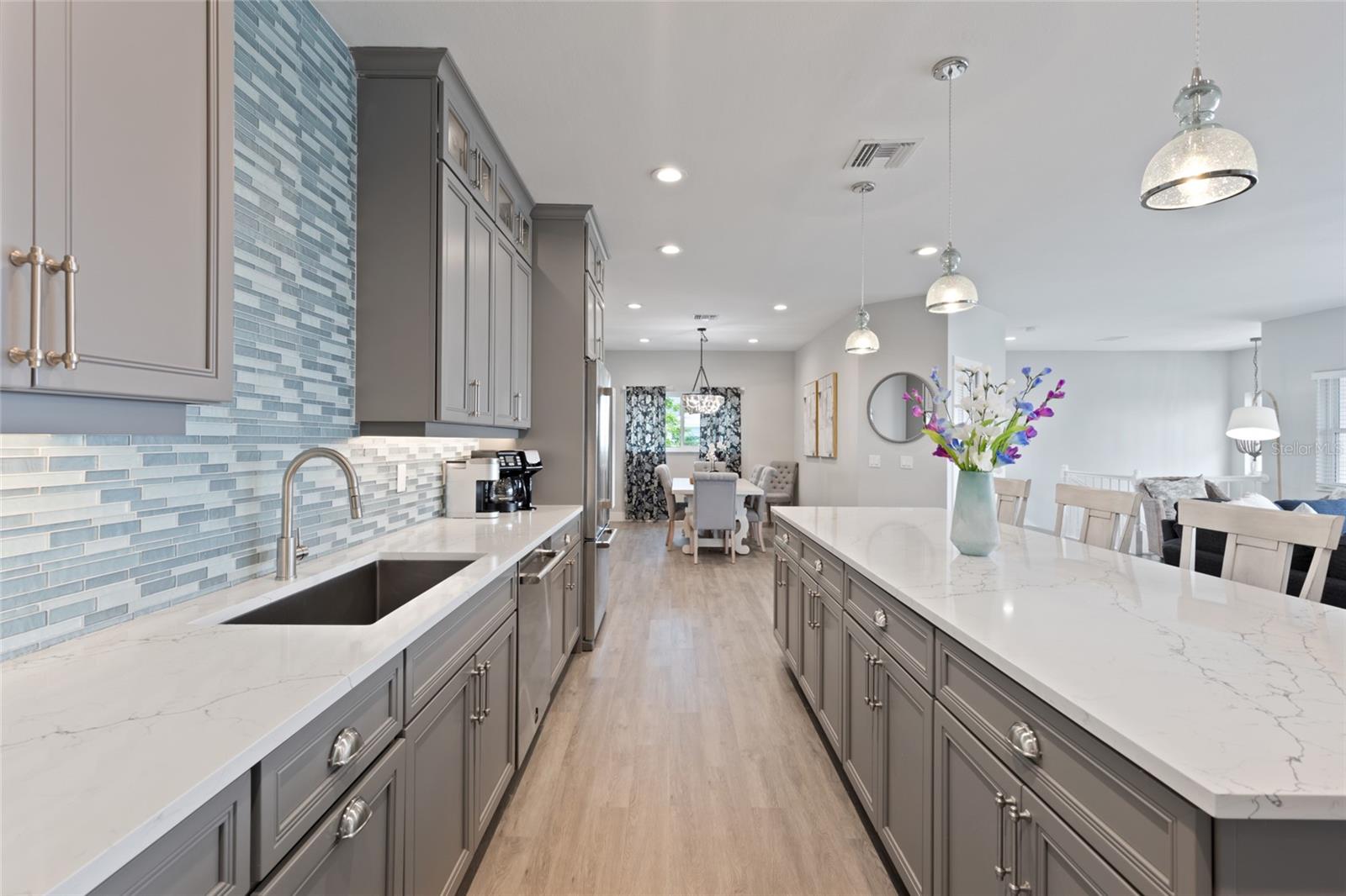 ANNA MARIA BEACH - Residential