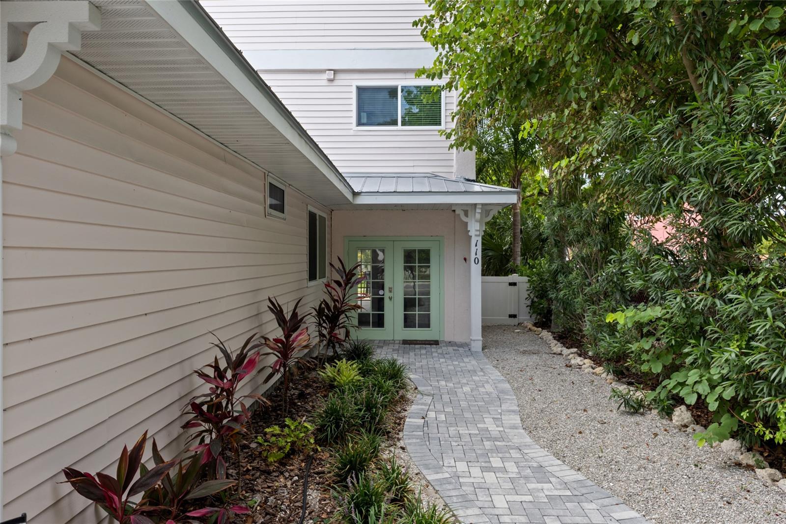 ANNA MARIA BEACH - Residential