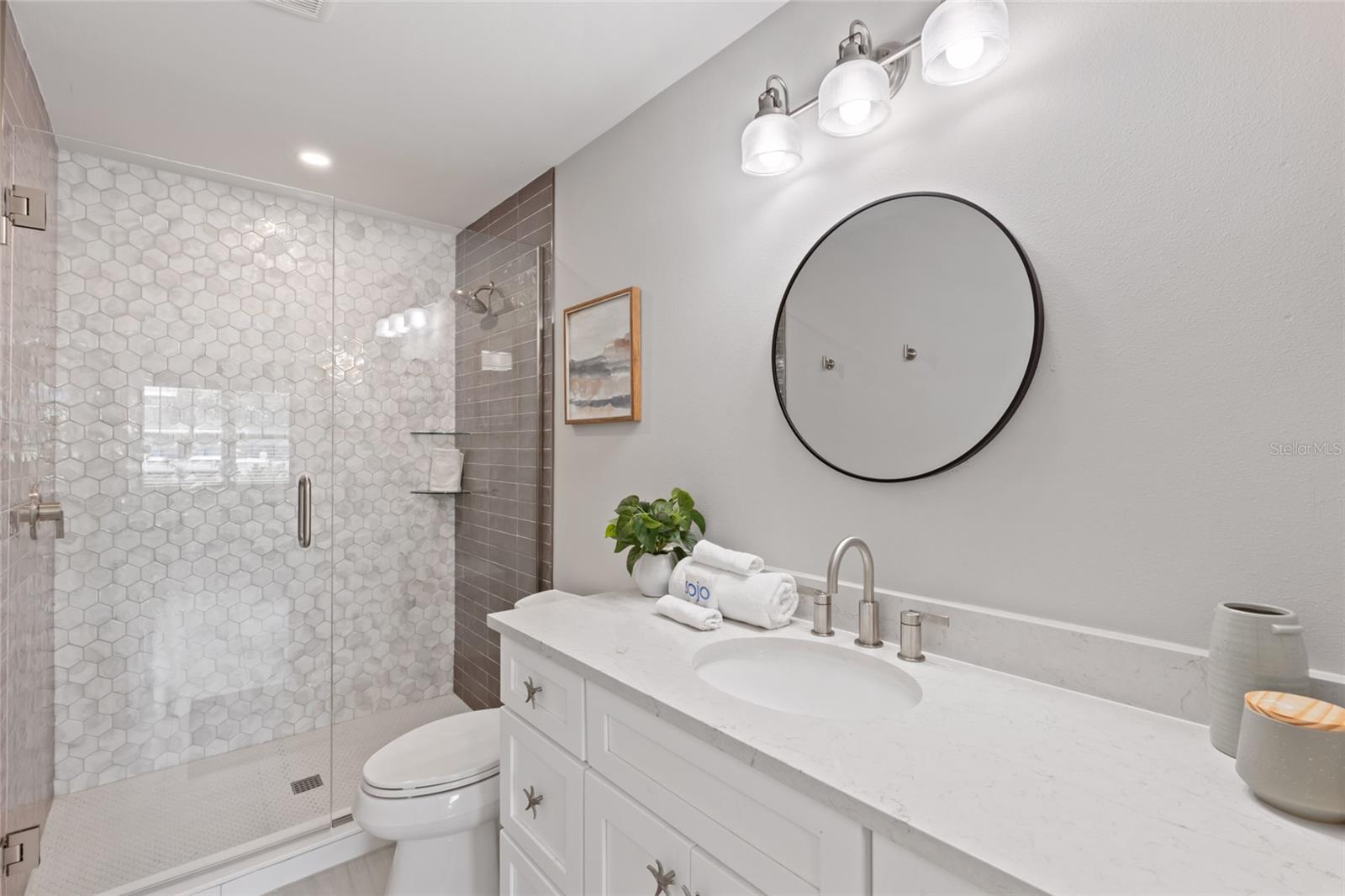 ANNA MARIA BEACH - Residential