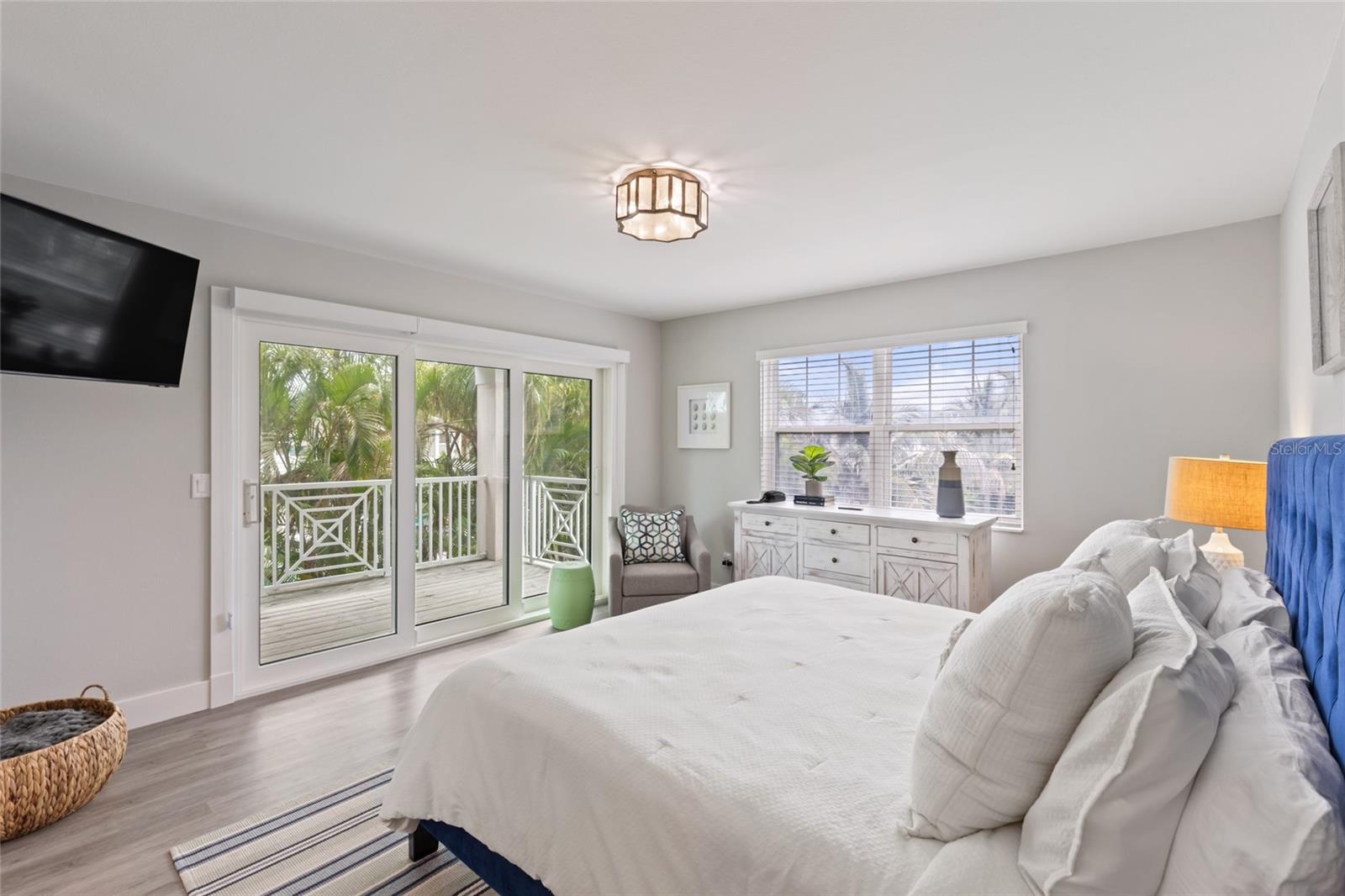 ANNA MARIA BEACH - Residential