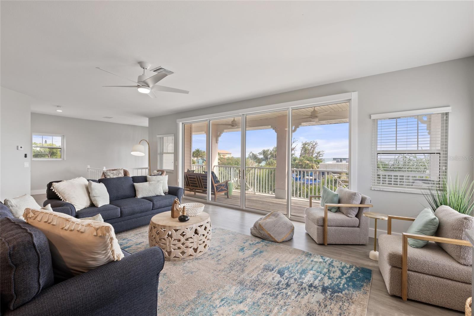 ANNA MARIA BEACH - Residential