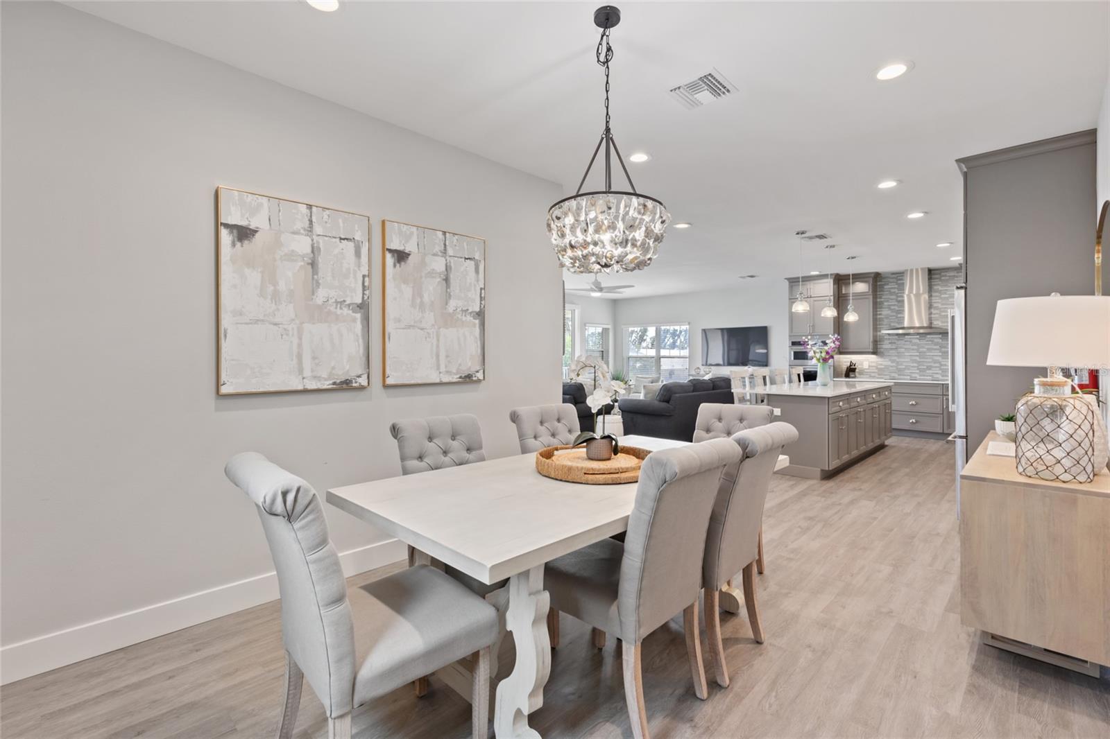 ANNA MARIA BEACH - Residential