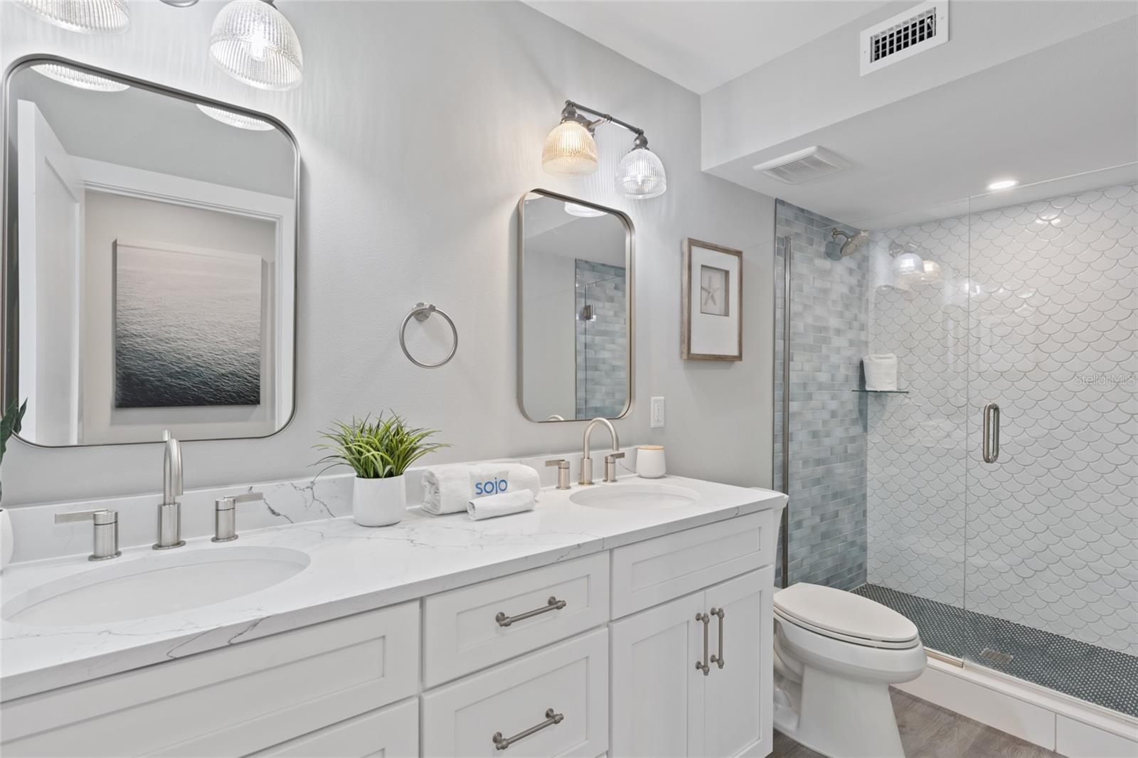 ANNA MARIA BEACH - Residential