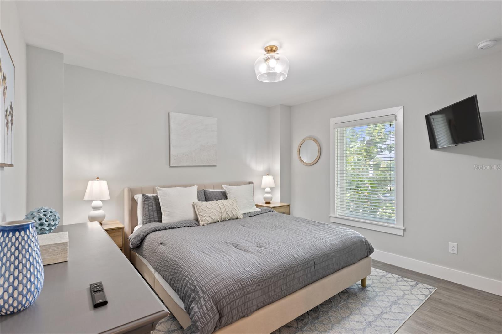 ANNA MARIA BEACH - Residential