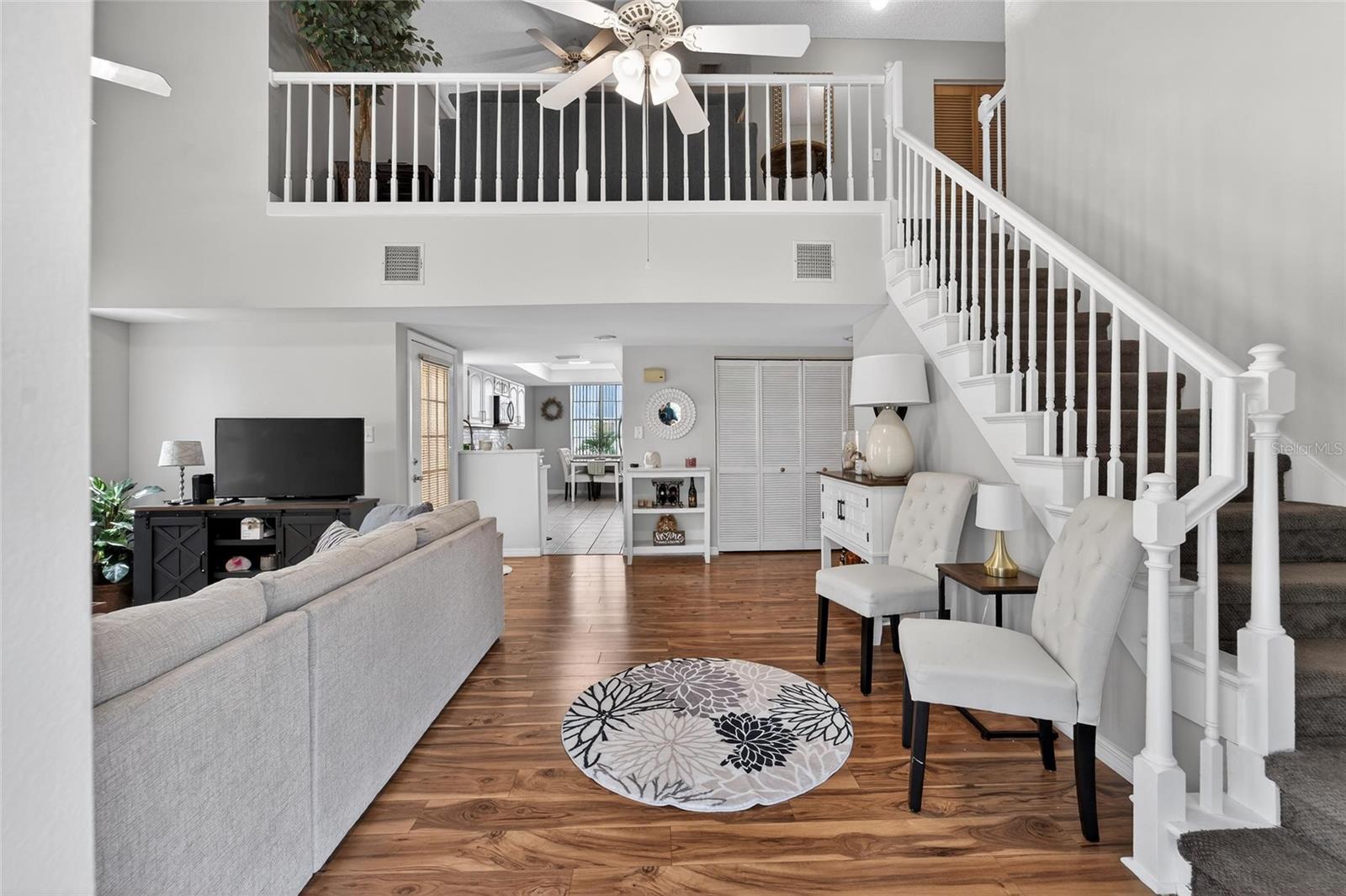 PINE GROVE CONDO AT BLOO - Residential