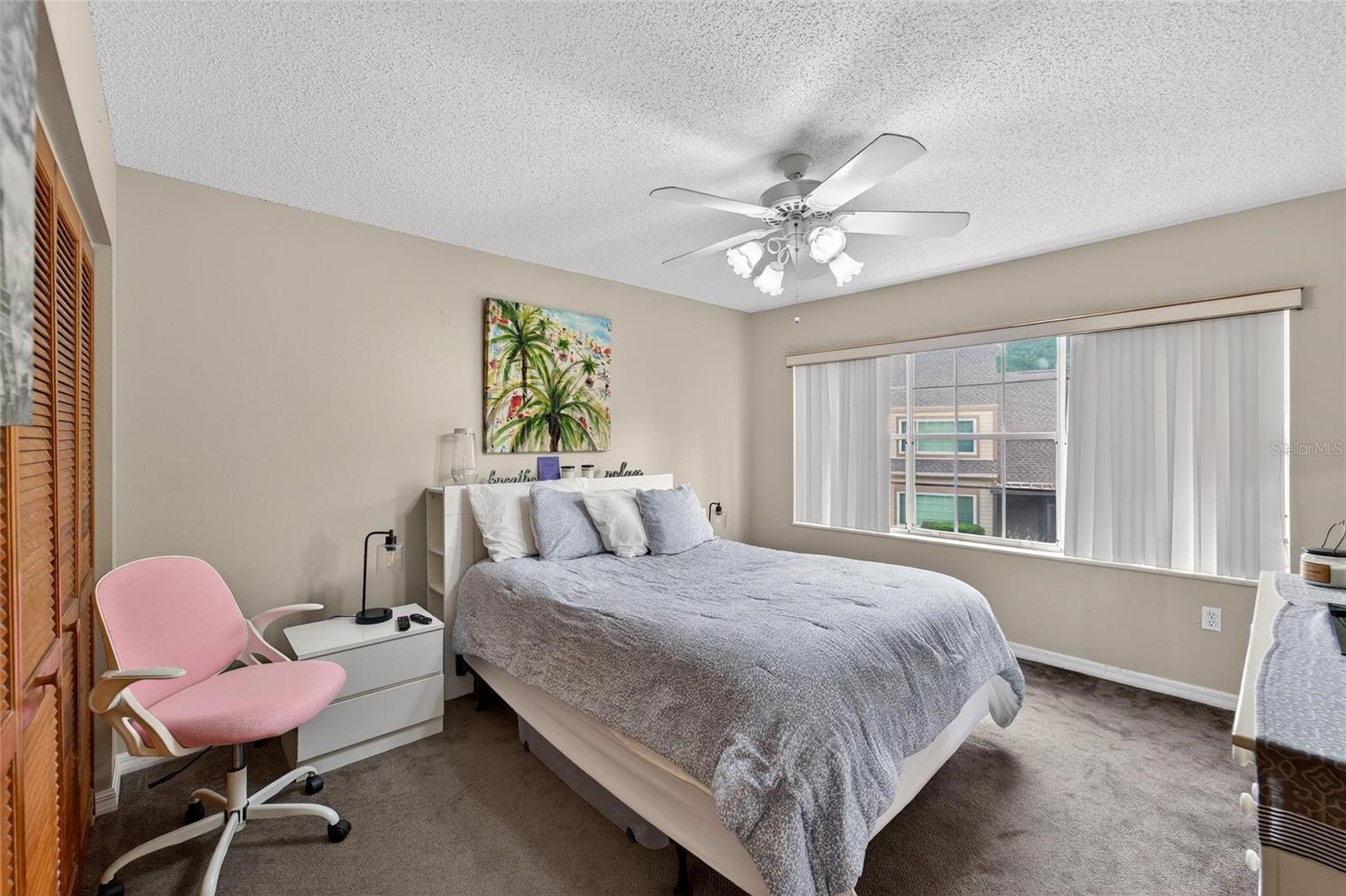 PINE GROVE CONDO AT BLOO - Residential