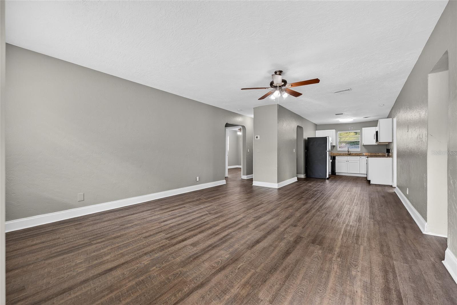 WEST SHADOW LAWN - Residential Lease