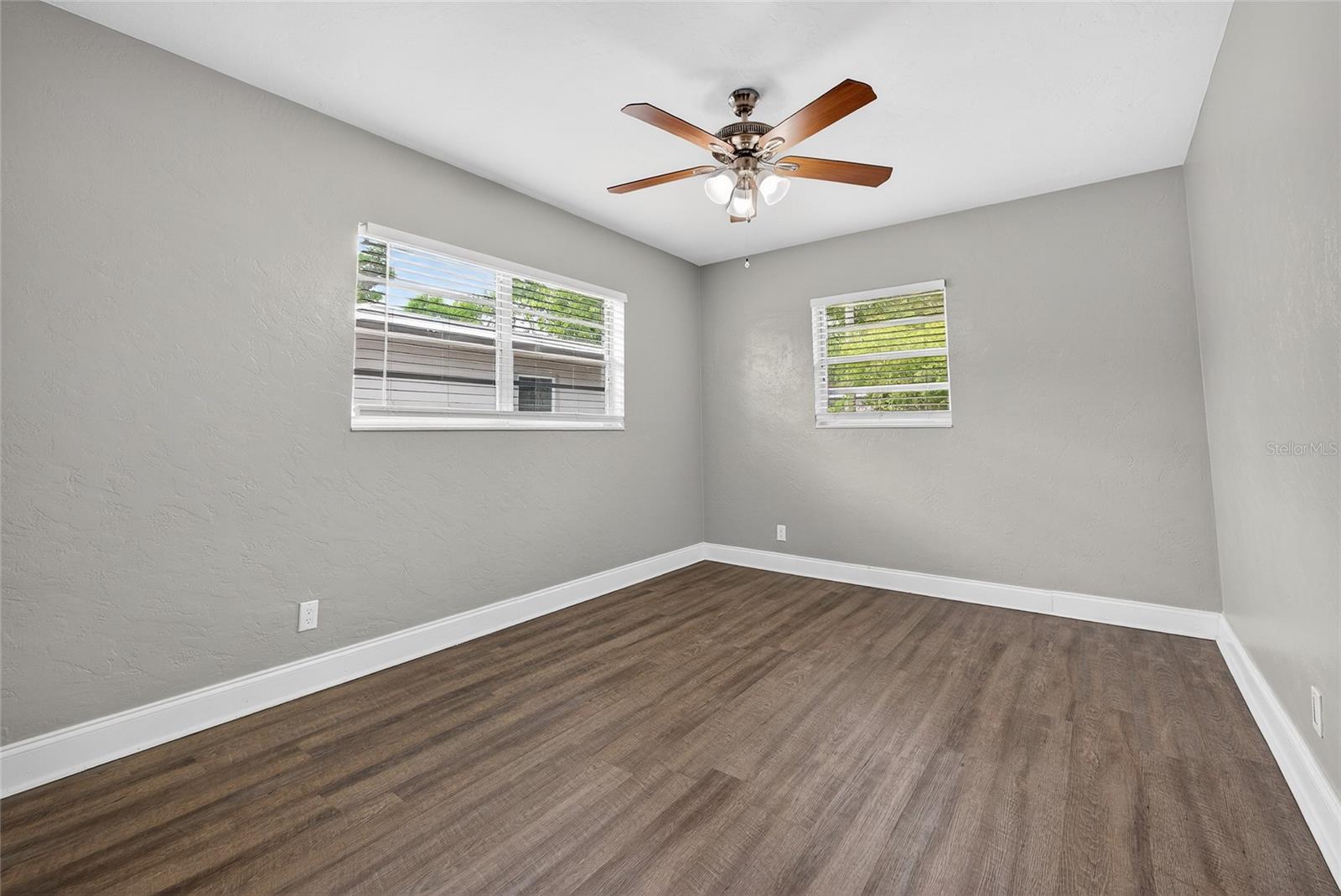 WEST SHADOW LAWN - Residential Lease