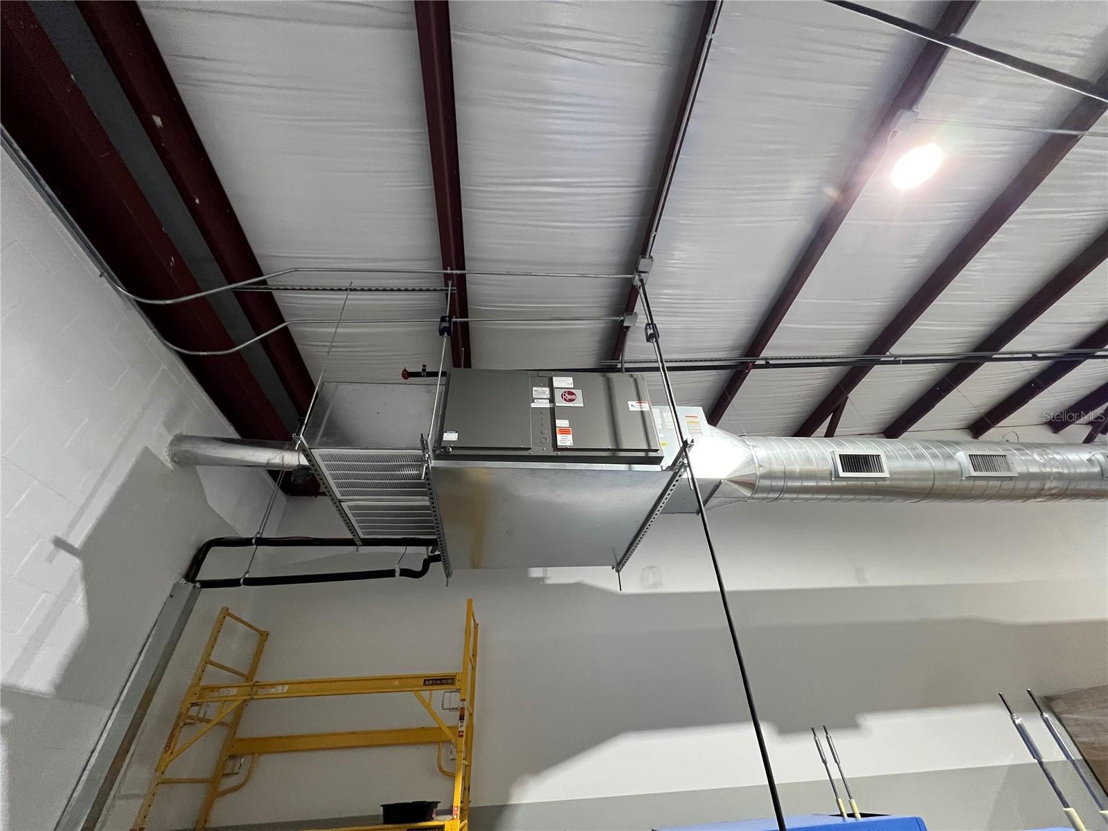 TBC BUS CENTER COMM - Commercial Sale