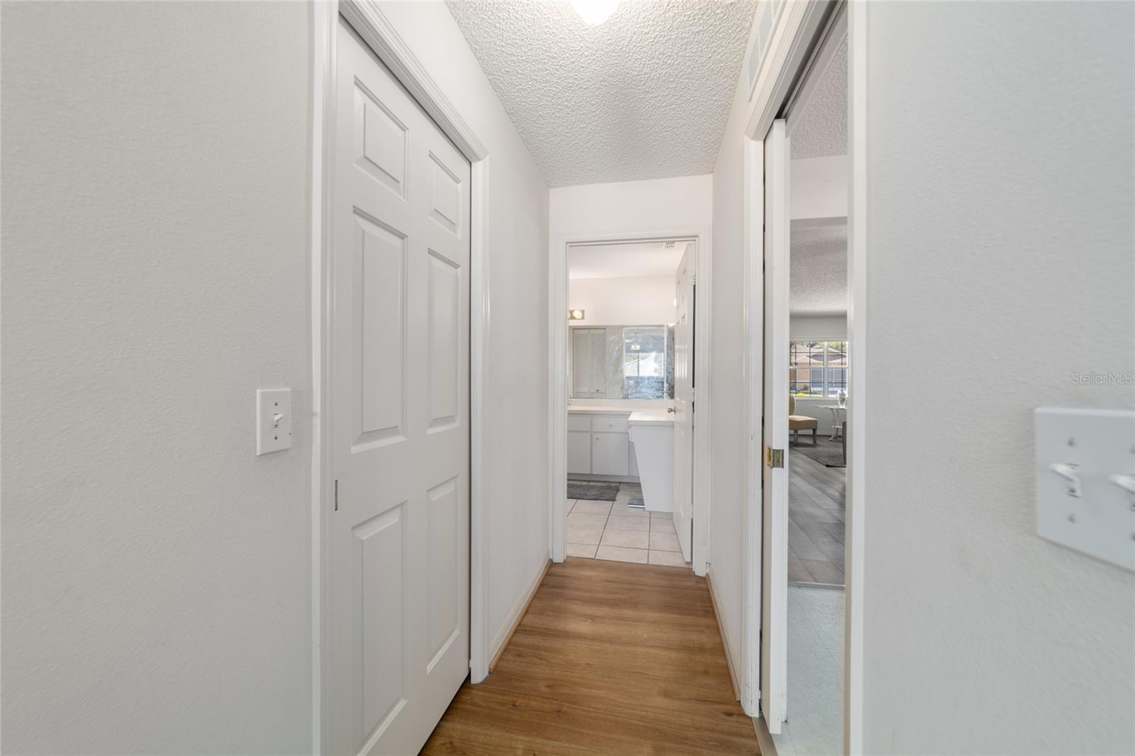 ON TOP OF THE WORLD - Residential