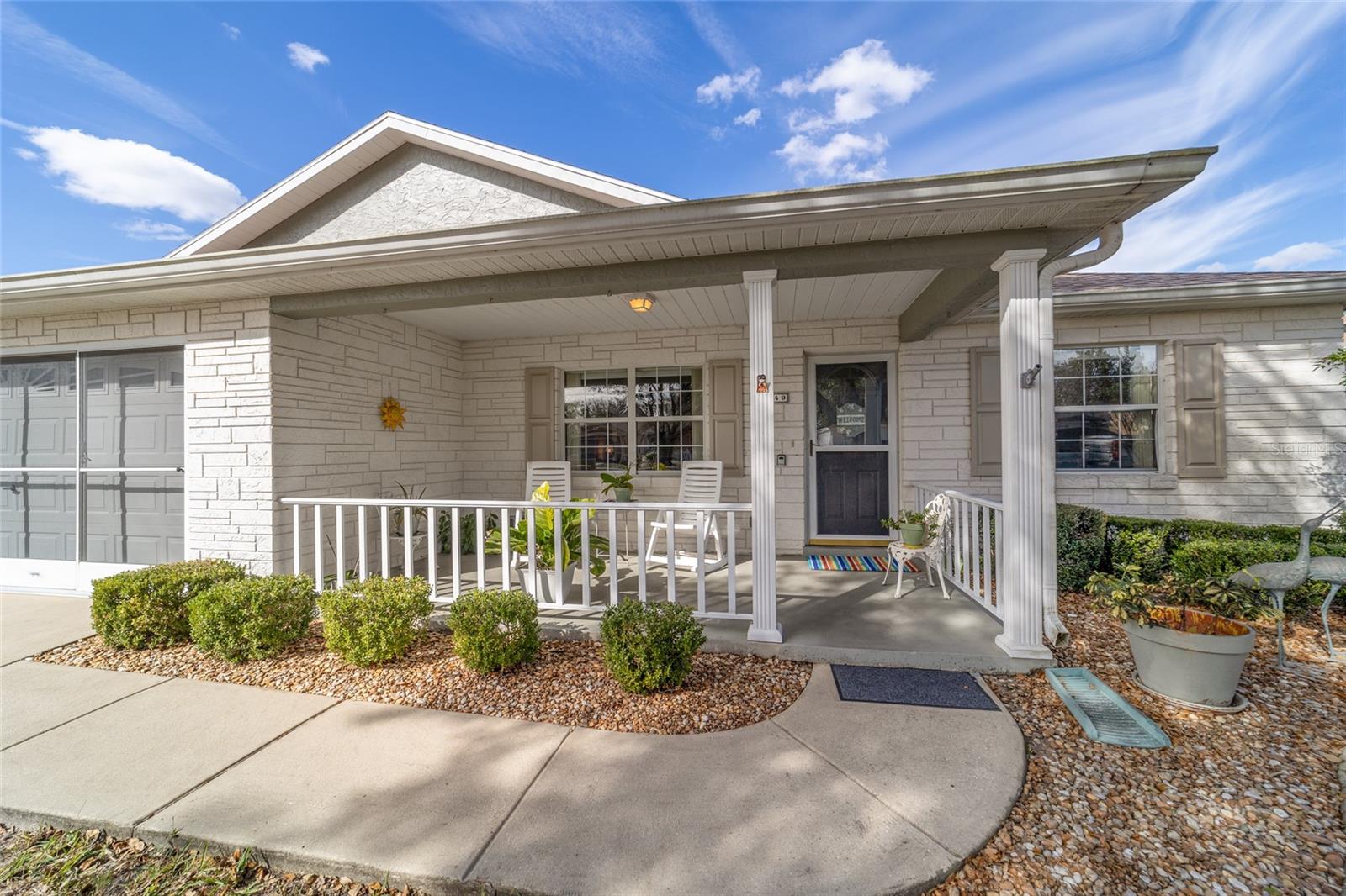 ON TOP OF THE WORLD - Residential