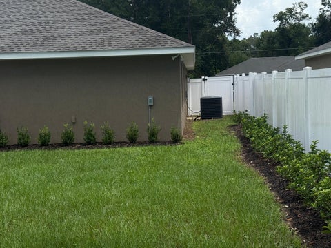 Tiny photo for 5990 NW 60th Terrace, Ocala, FL 34482 (MLS # OM731235)