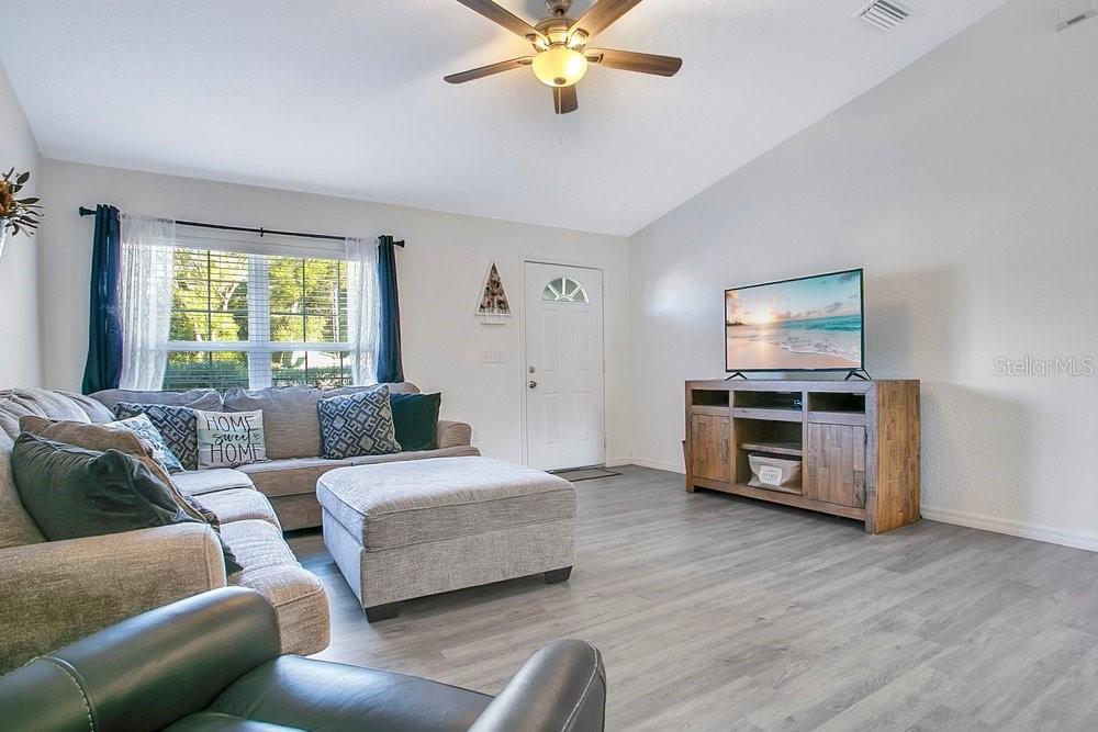 BELLEVIEW HEIGHTS ESTATE - Residential