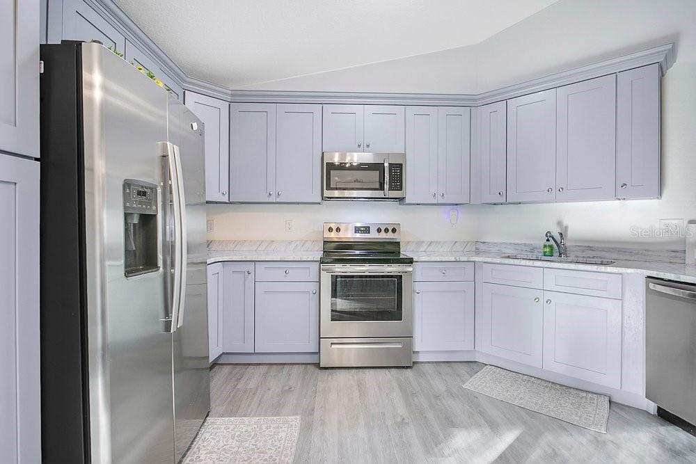 BELLEVIEW HEIGHTS ESTATE - Residential