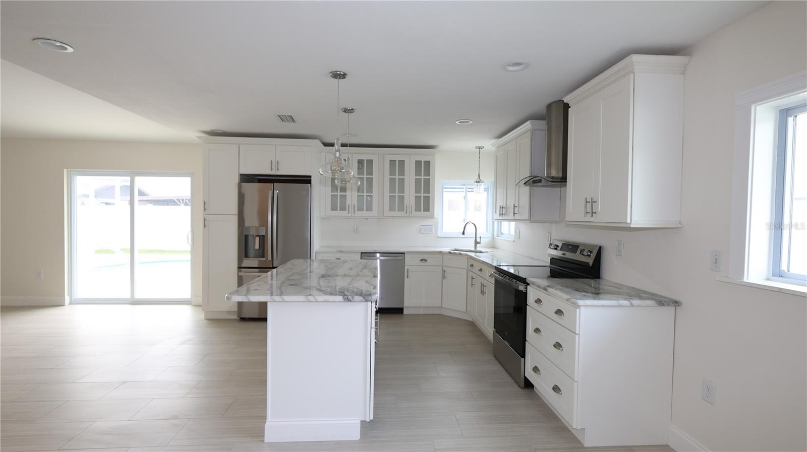 WEST PORT UNIT 06 - Residential