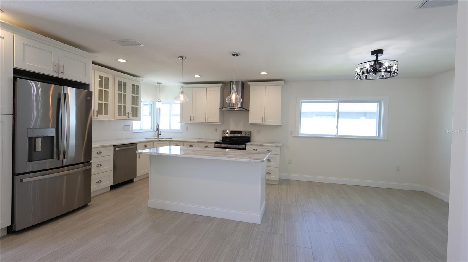 WEST PORT UNIT 06 - Residential