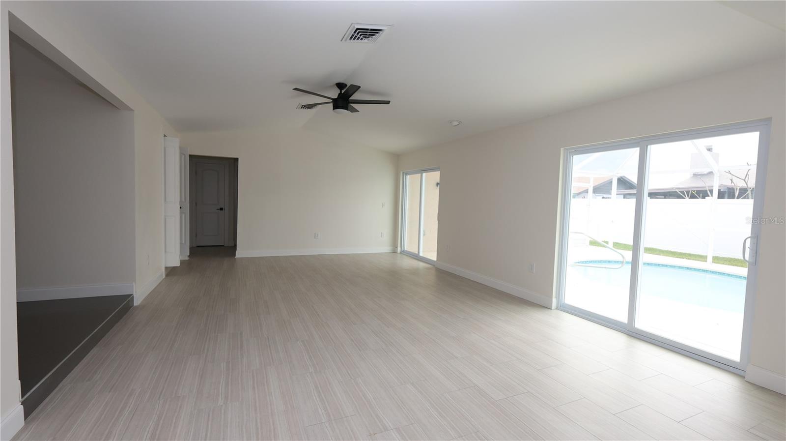 WEST PORT UNIT 06 - Residential