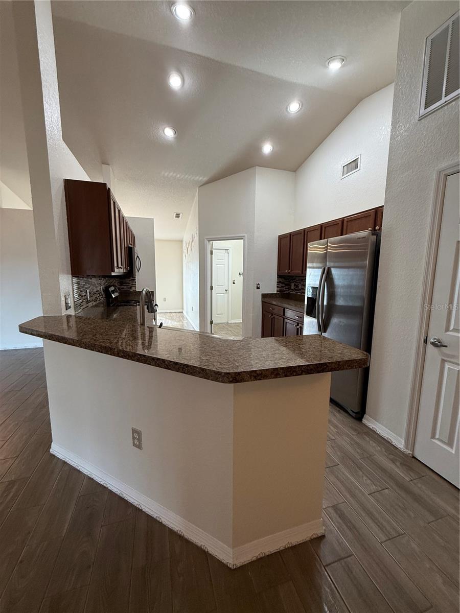 HIGHLAND MEADOWS PH 02 - Residential Lease