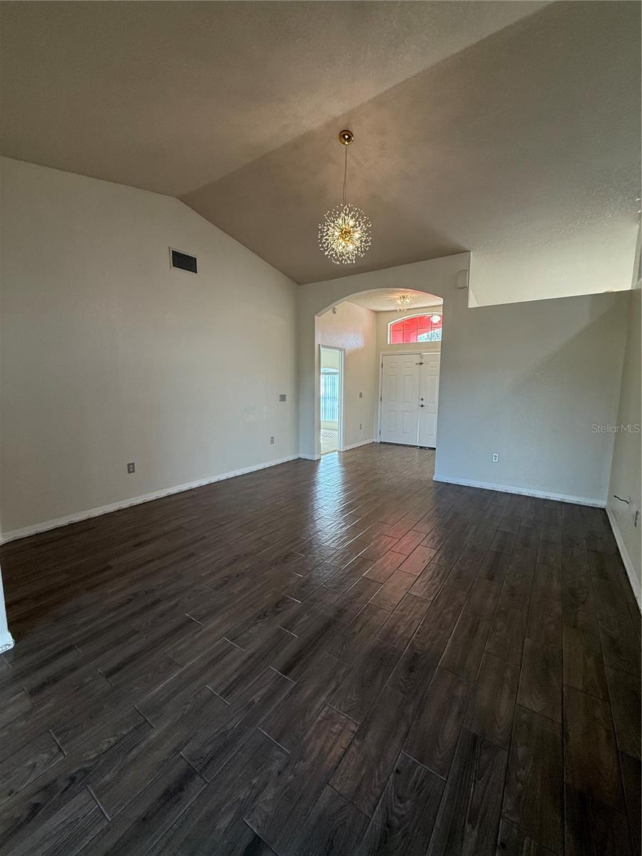 HIGHLAND MEADOWS PH 02 - Residential Lease