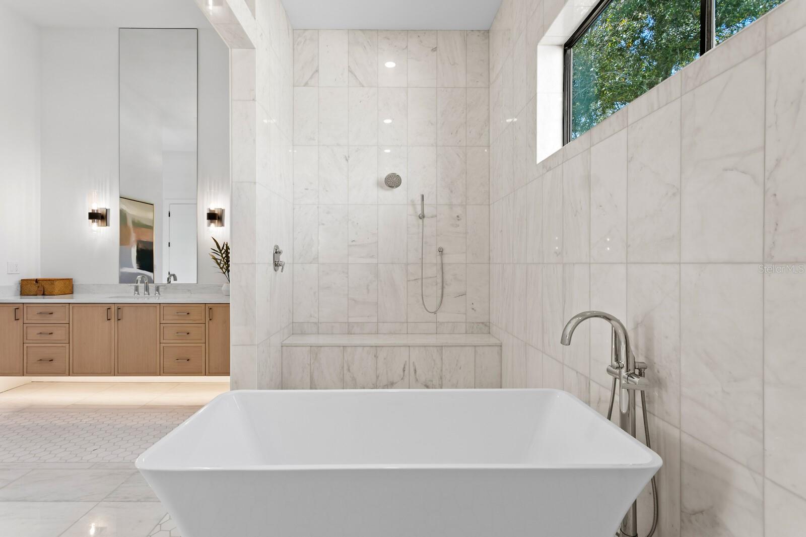 TIERRA VERDE UNIT 1 4TH REP - Residential