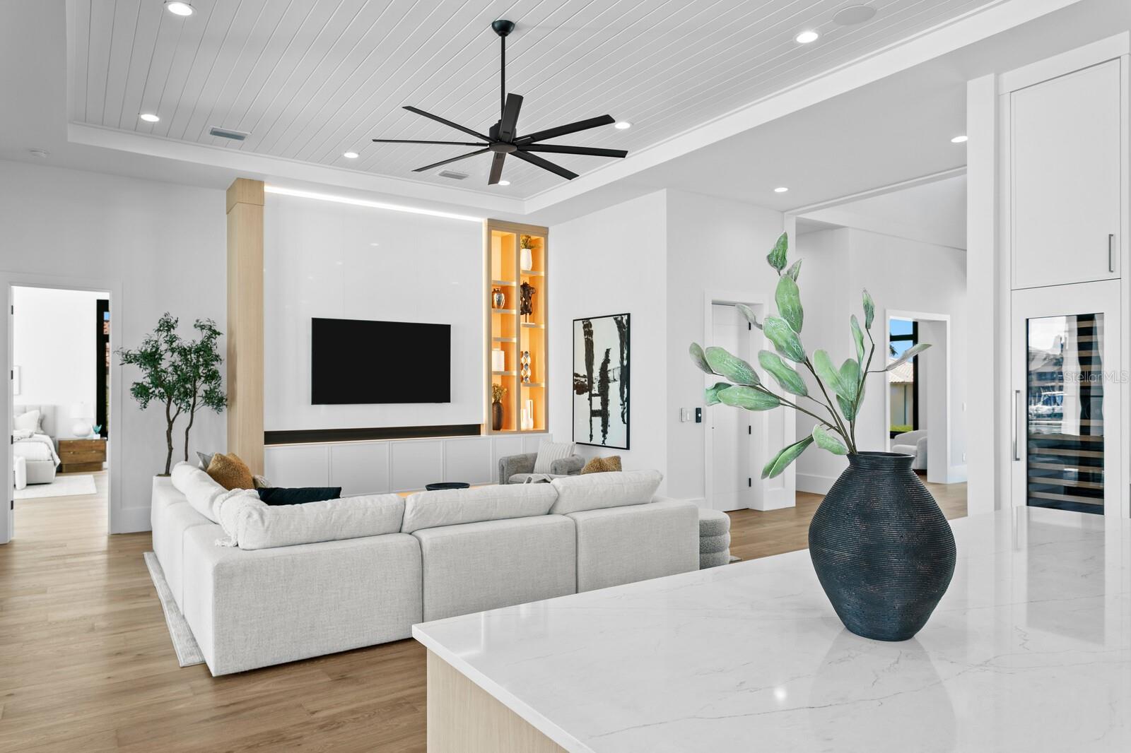 TIERRA VERDE UNIT 1 4TH REP - Residential