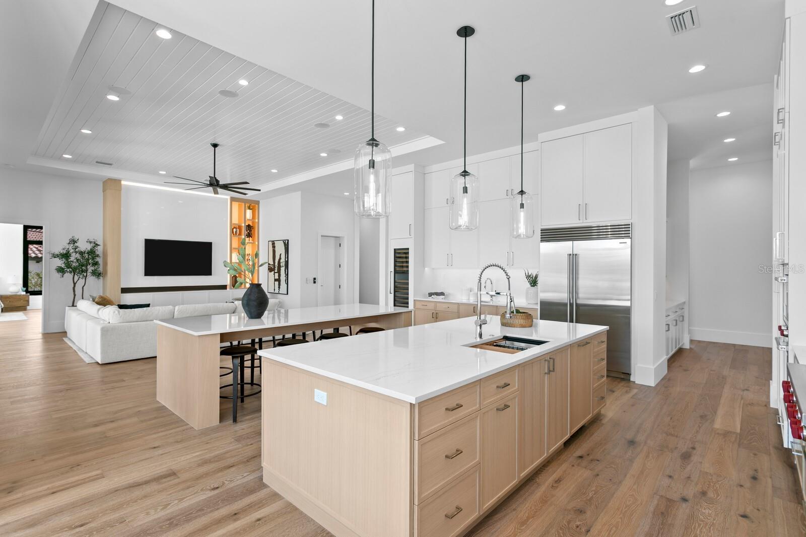 TIERRA VERDE UNIT 1 4TH REP - Residential