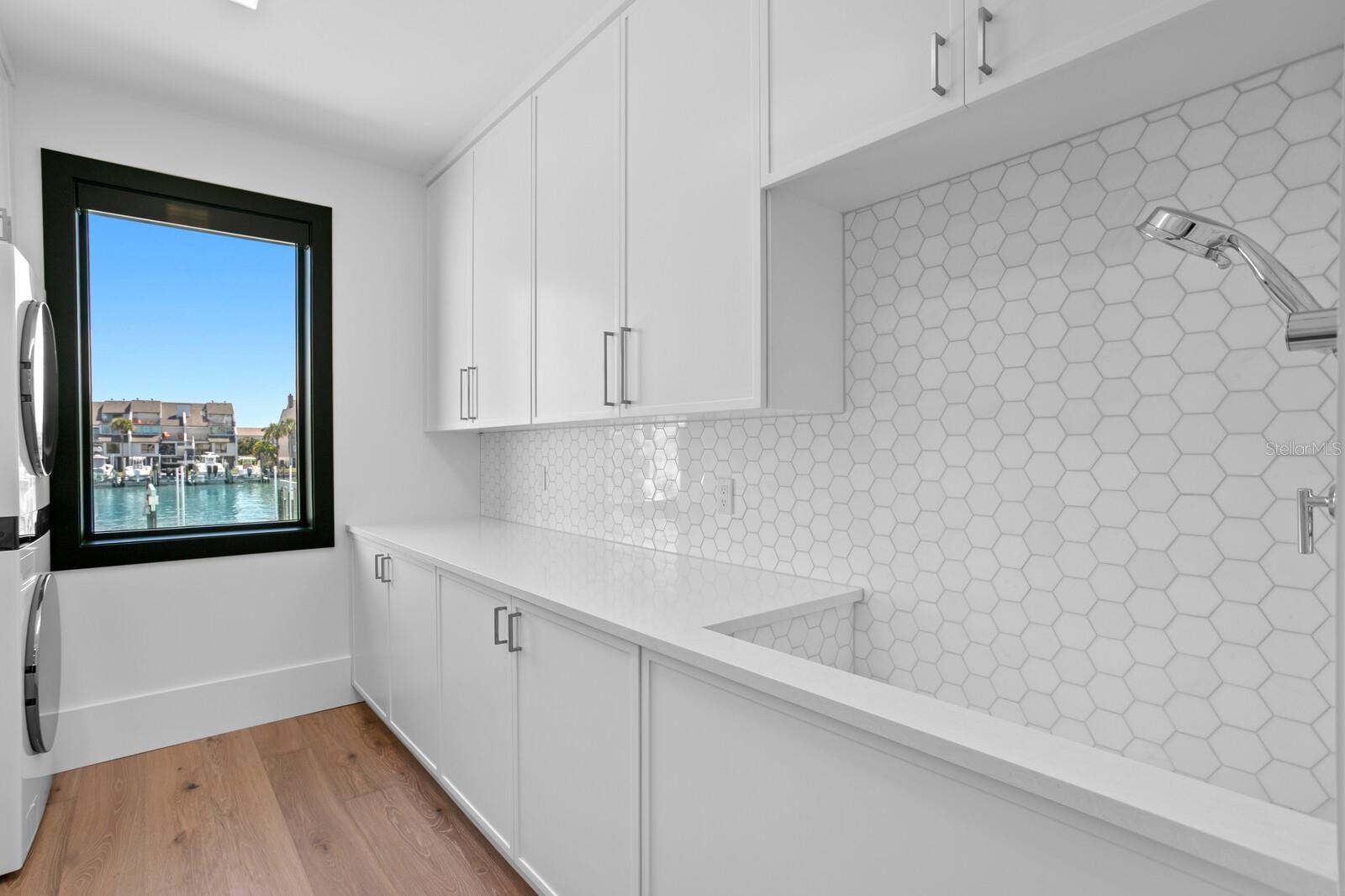 TIERRA VERDE UNIT 1 4TH REP - Residential