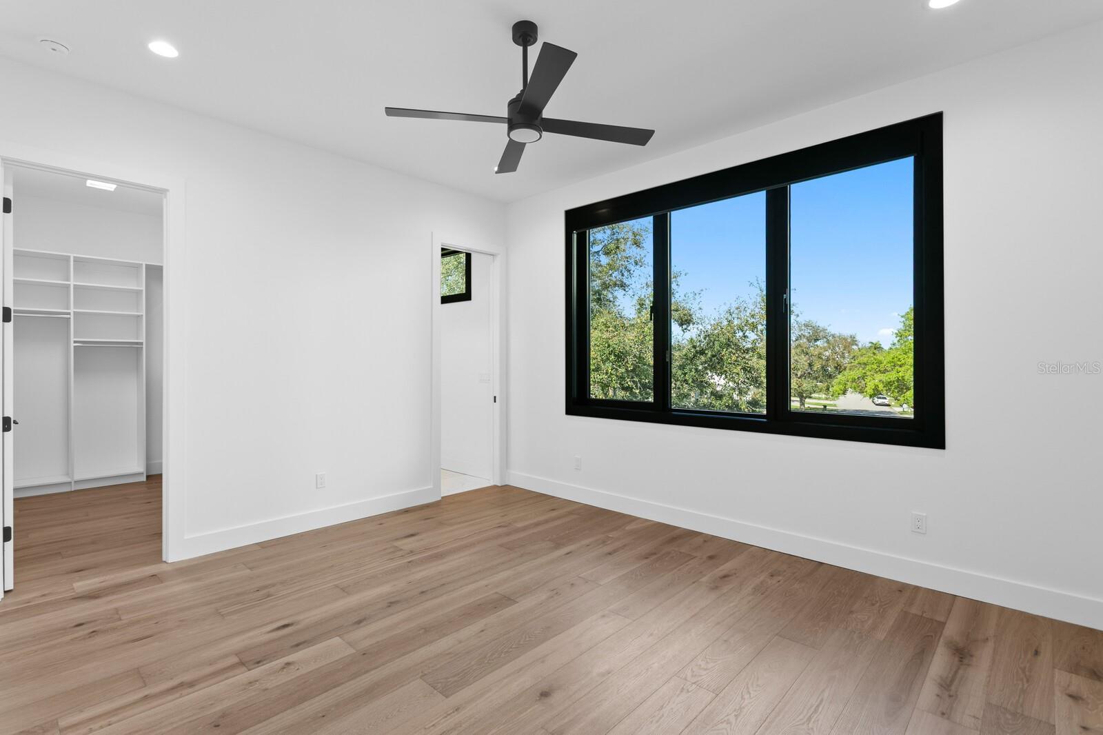 TIERRA VERDE UNIT 1 4TH REP - Residential