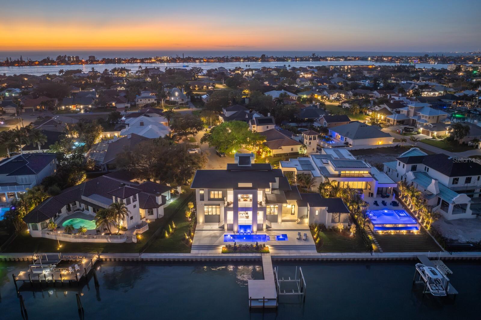 TIERRA VERDE UNIT 1 4TH REP - Residential